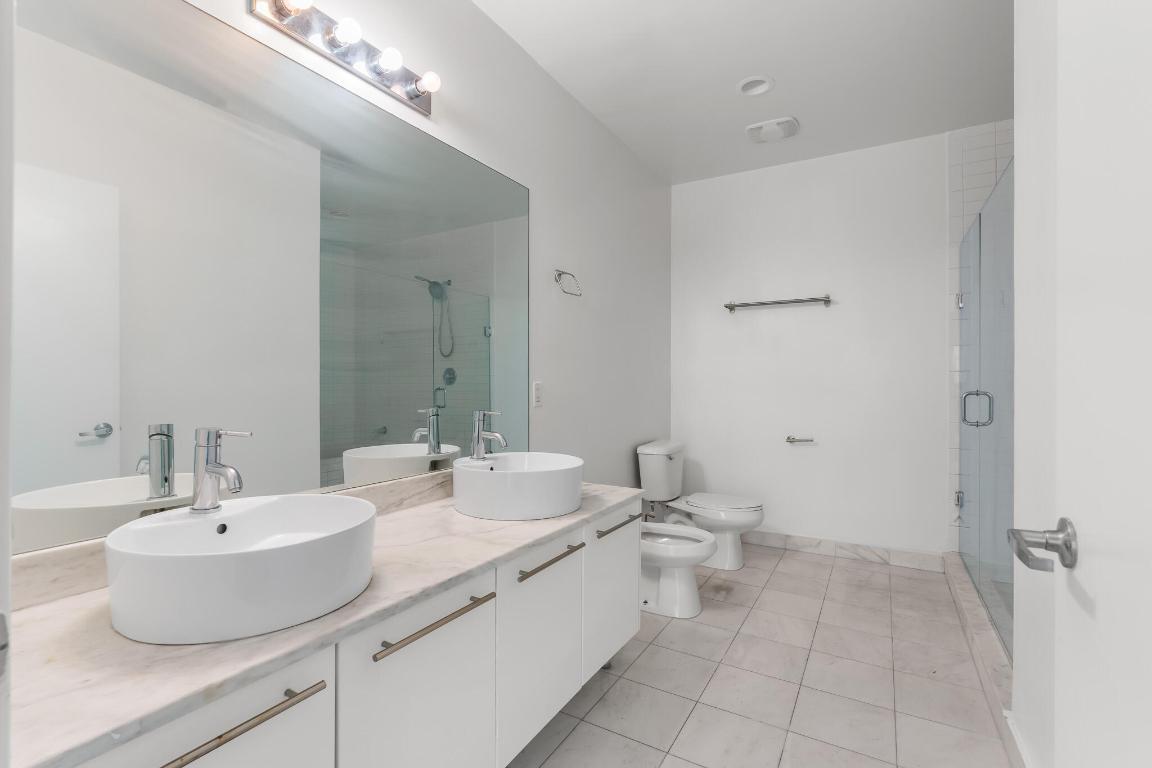 888 Biscayne Boulevard 4406