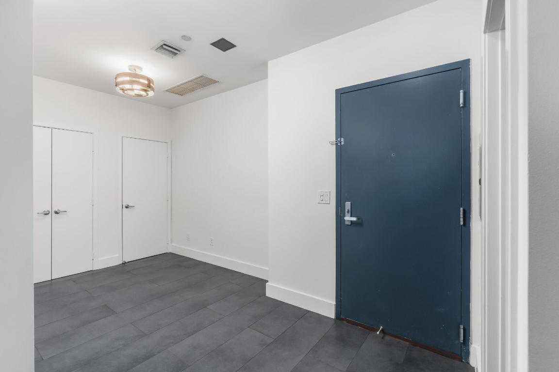 888 Biscayne Boulevard 4406