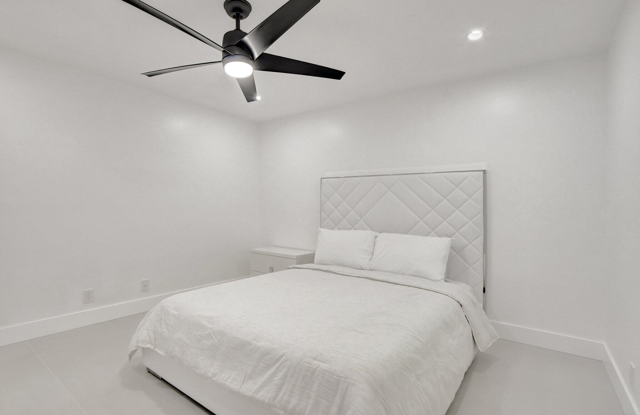 19262 Cloister Lake Lane