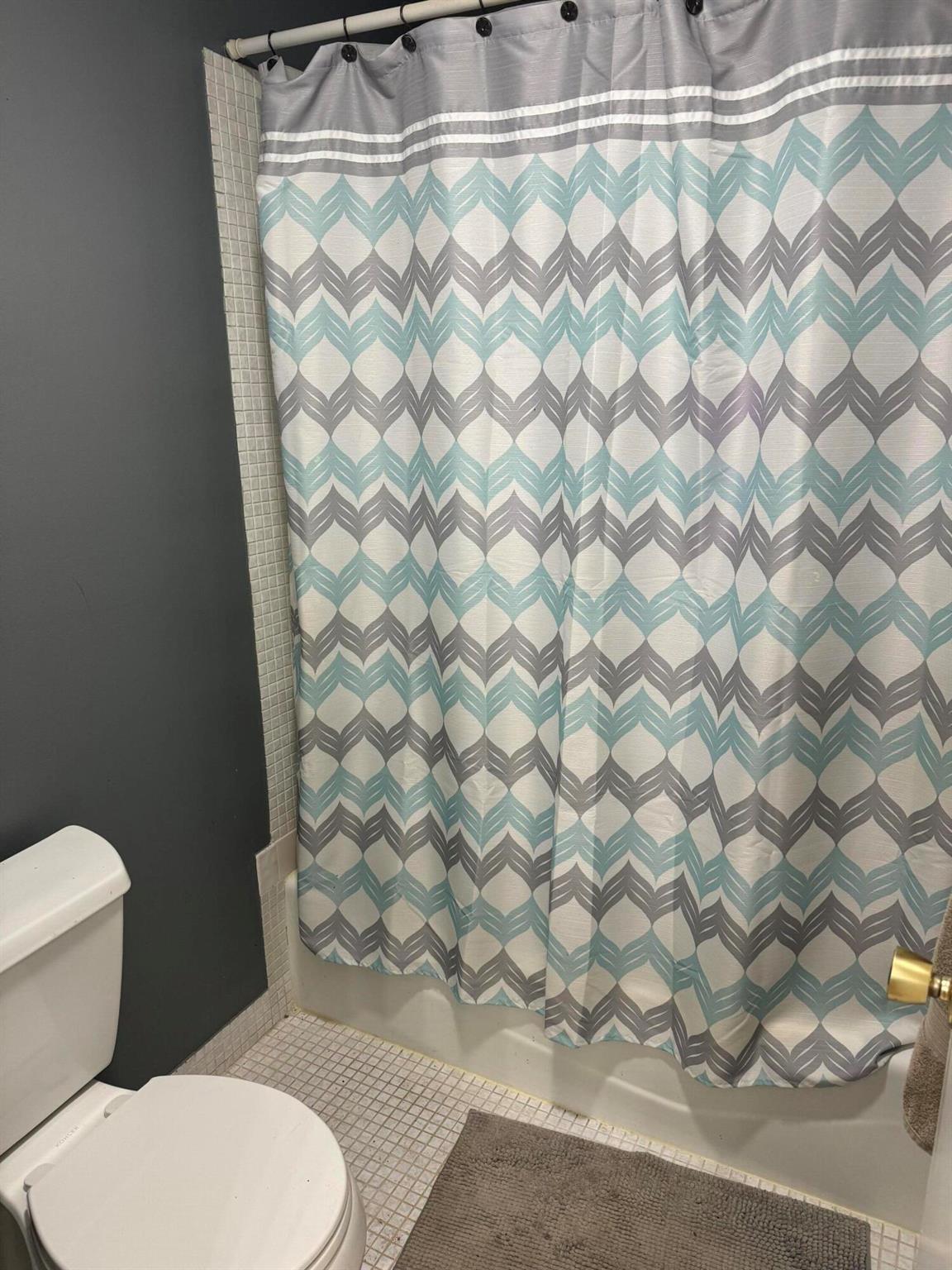 1521 NW 18th Avenue 202