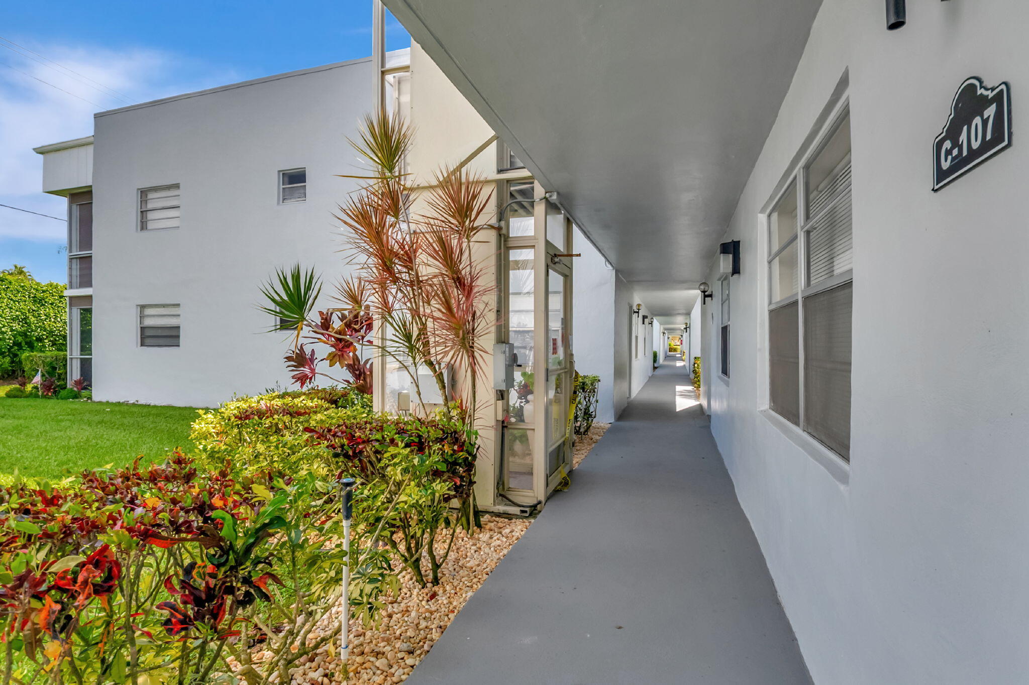 129 Normandy C 129 C