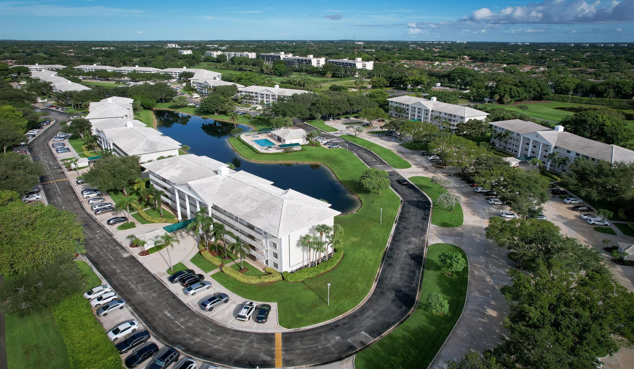 6049 Balboa Circle 301