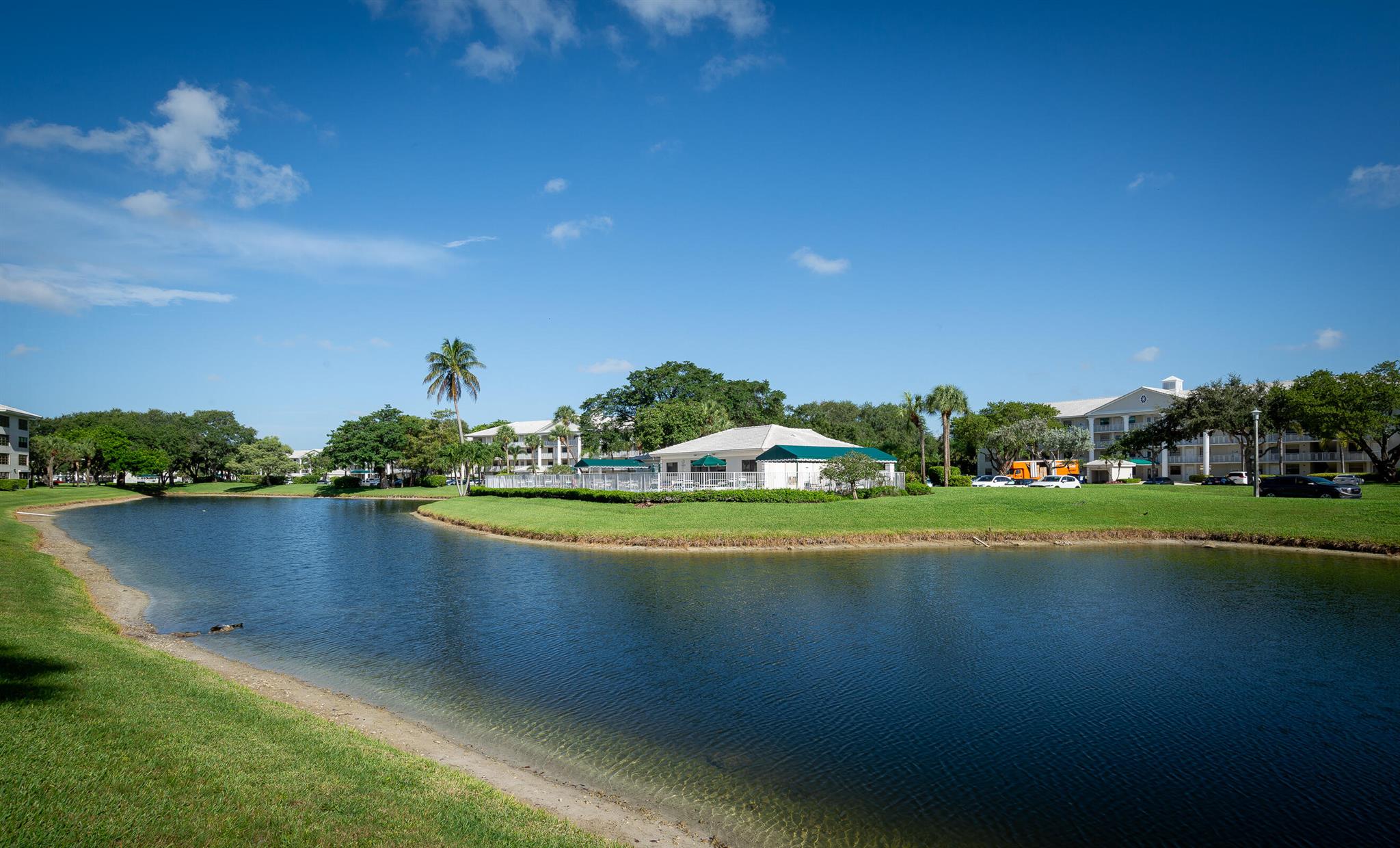 6049 Balboa Circle 301