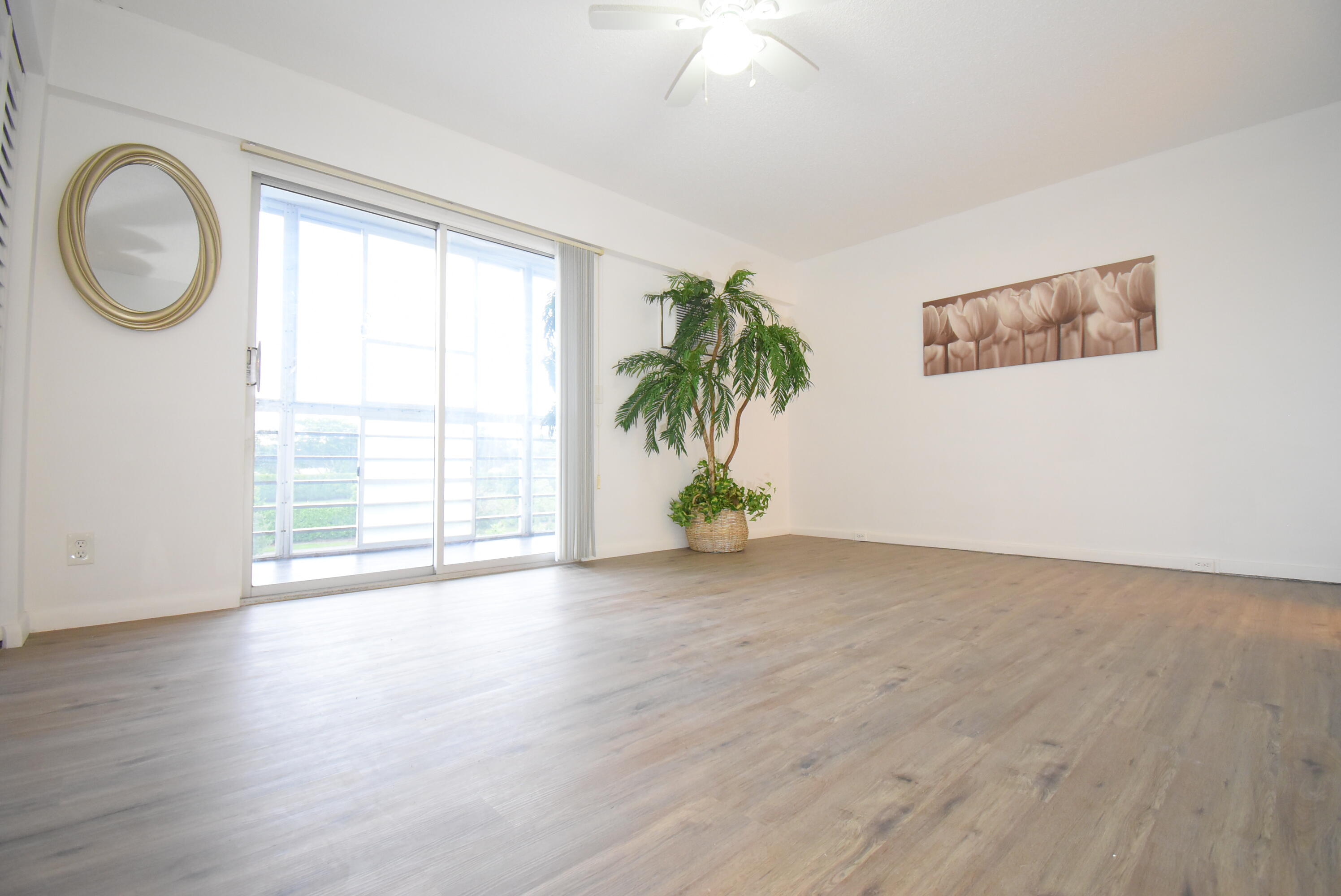 205 Suffolk E