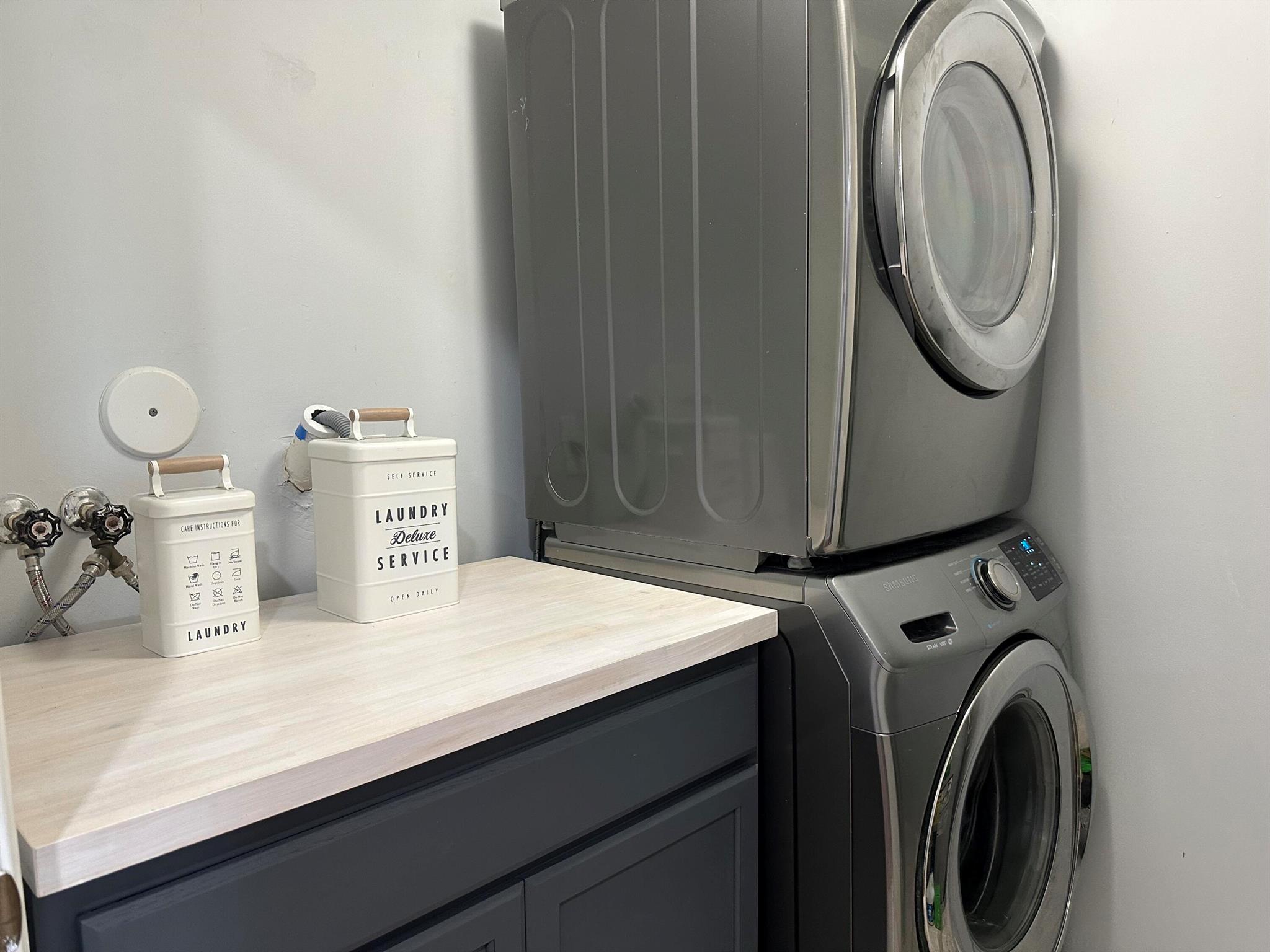 805 Imperial Lake Road