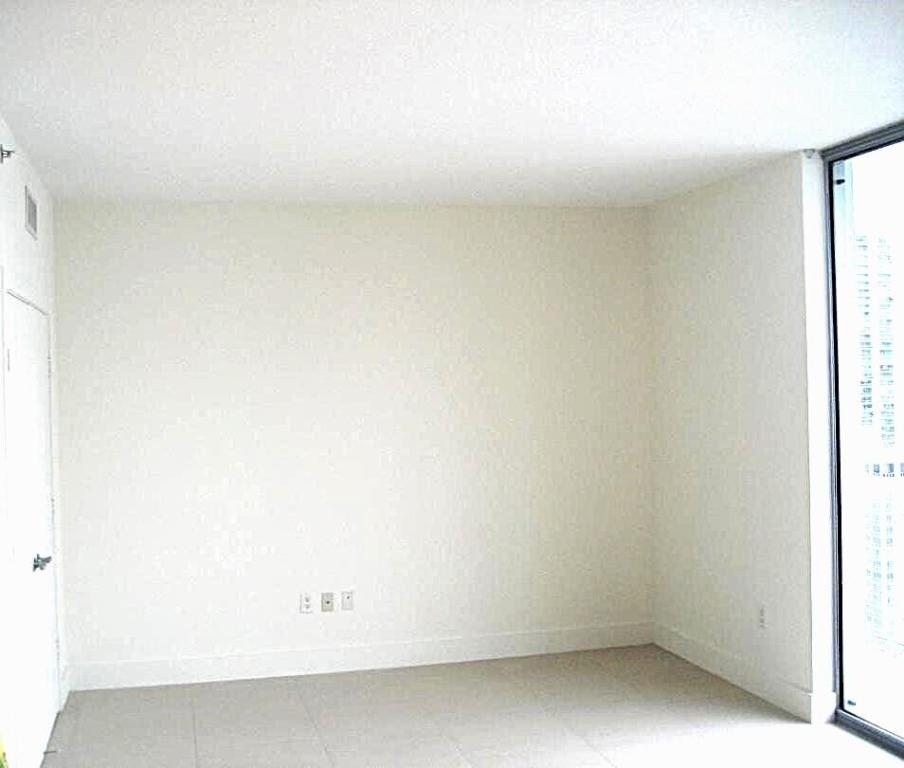 1050 Brickell Avenue 3012