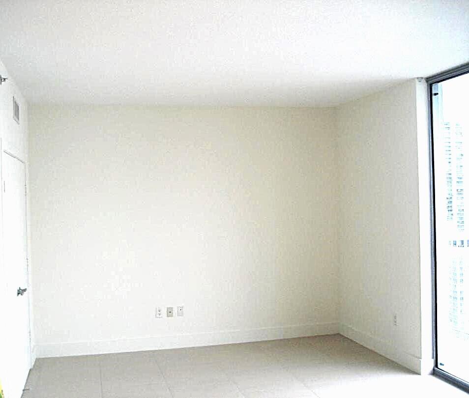 1050 Brickell Avenue 3012