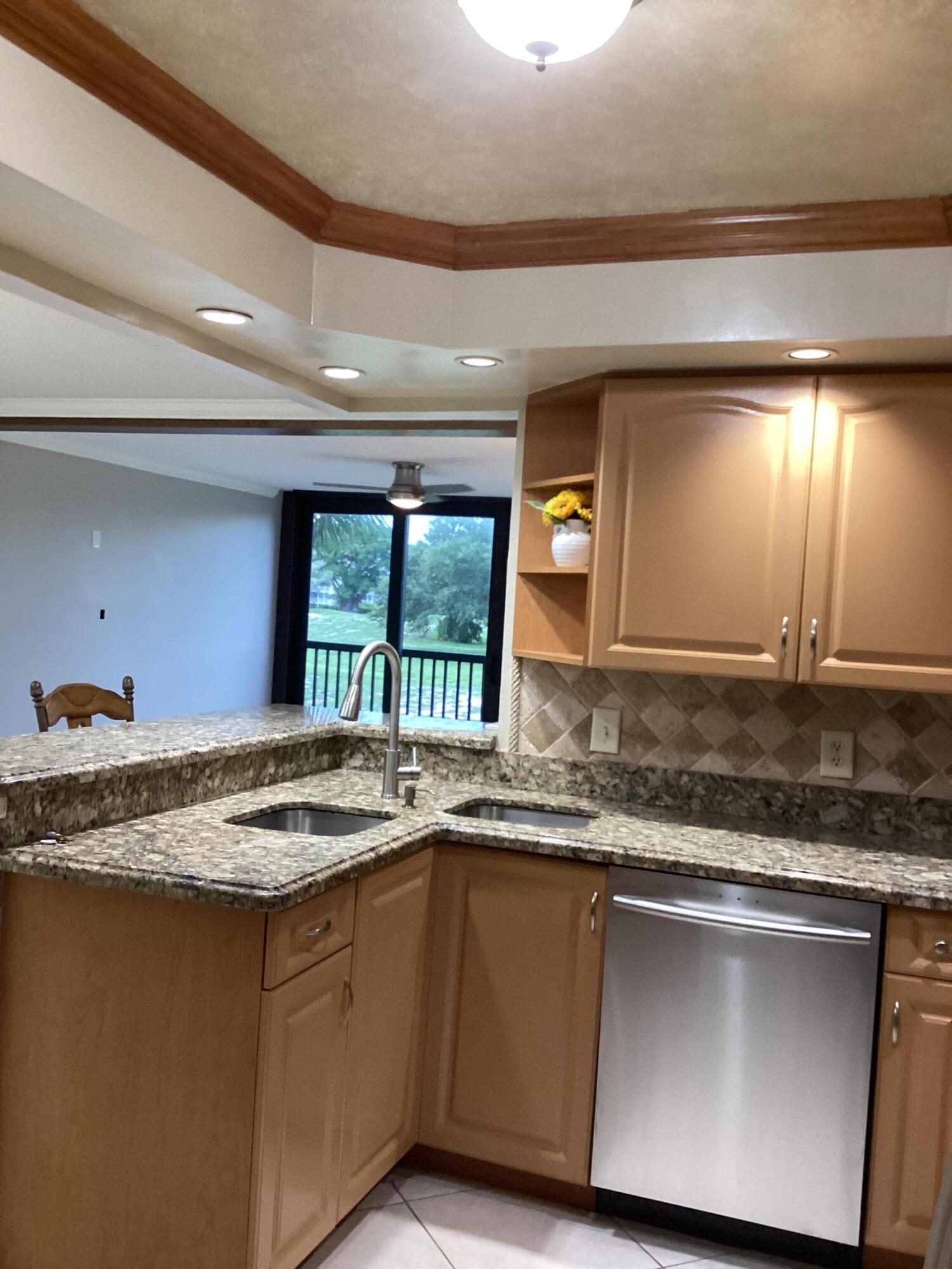 5260 NW 2nd Avenue 201