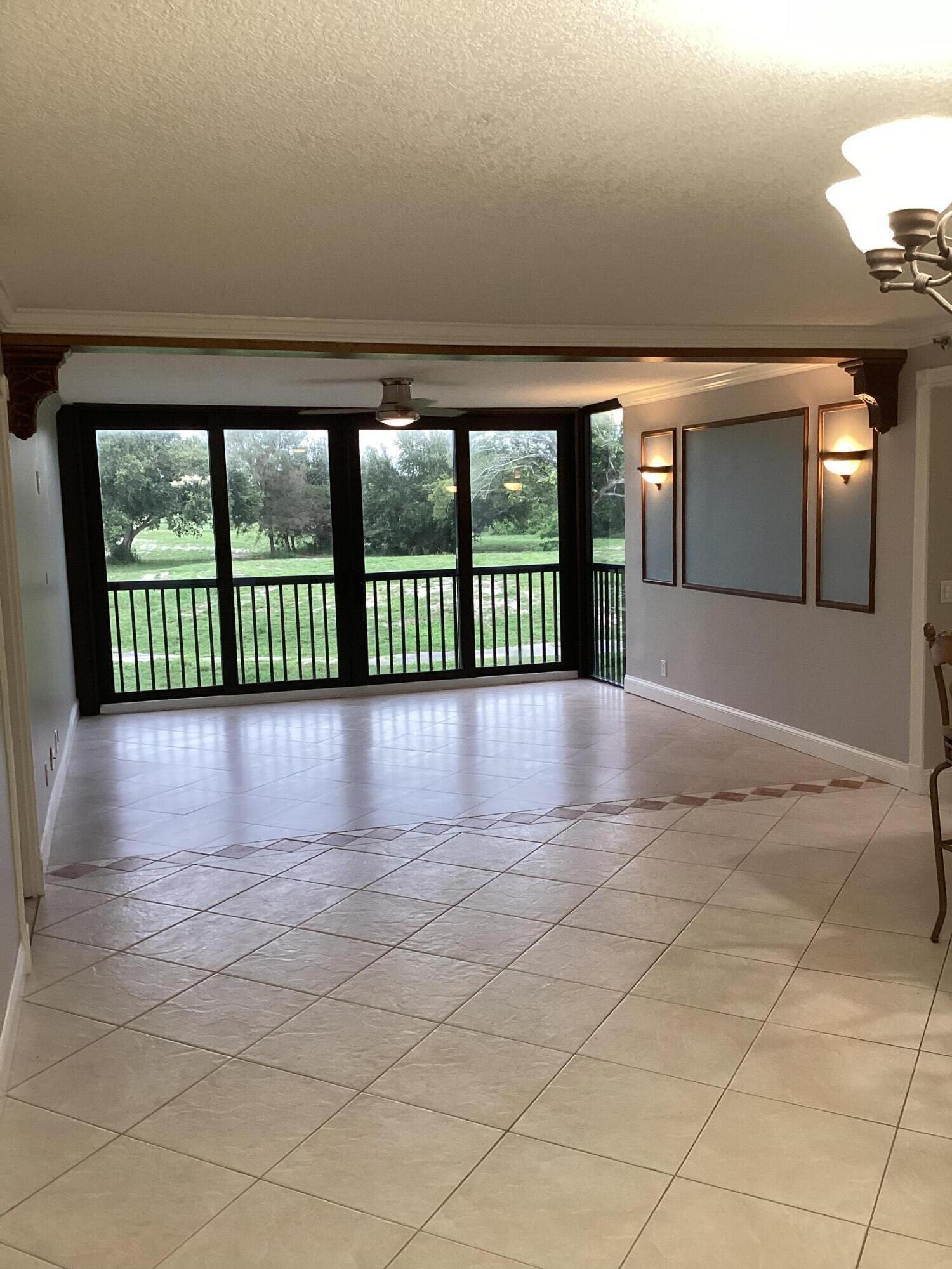 5260 NW 2nd Avenue 201