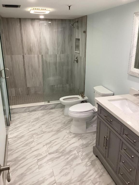 5260 NW 2nd Avenue 201