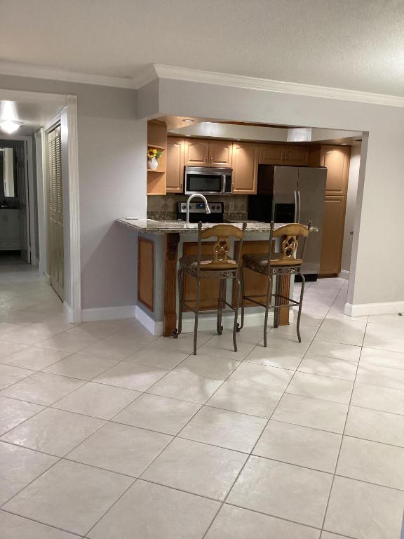 5260 NW 2nd Avenue 201