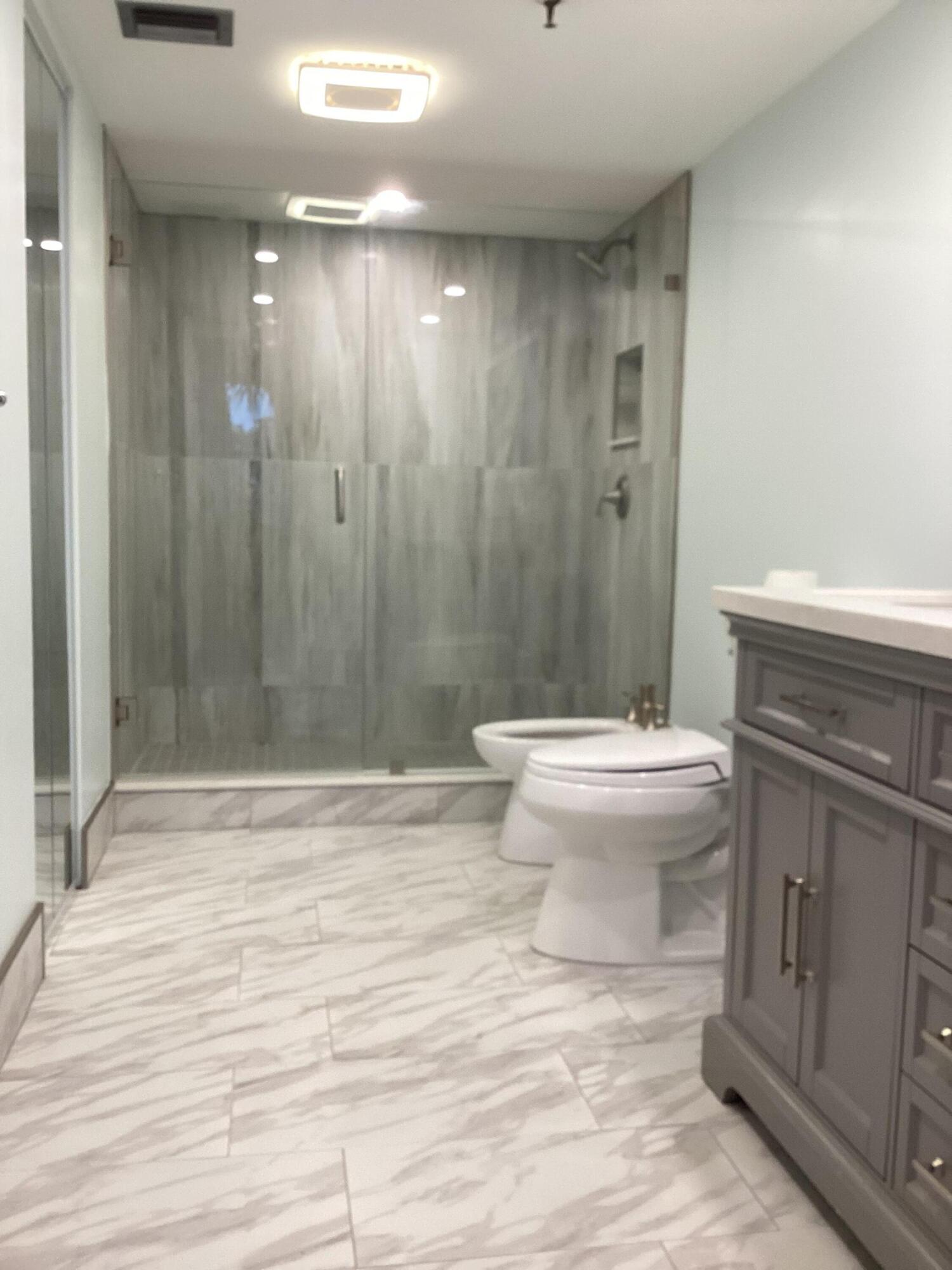 5260 NW 2nd Avenue 201