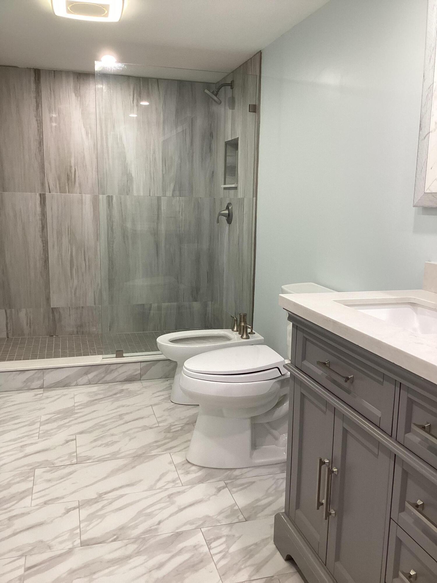 5260 NW 2nd Avenue 201