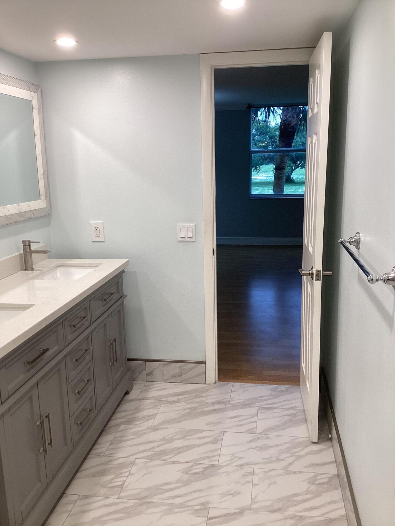 5260 NW 2nd Avenue 201