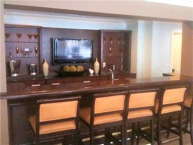 233 S Federal Highway Uph16