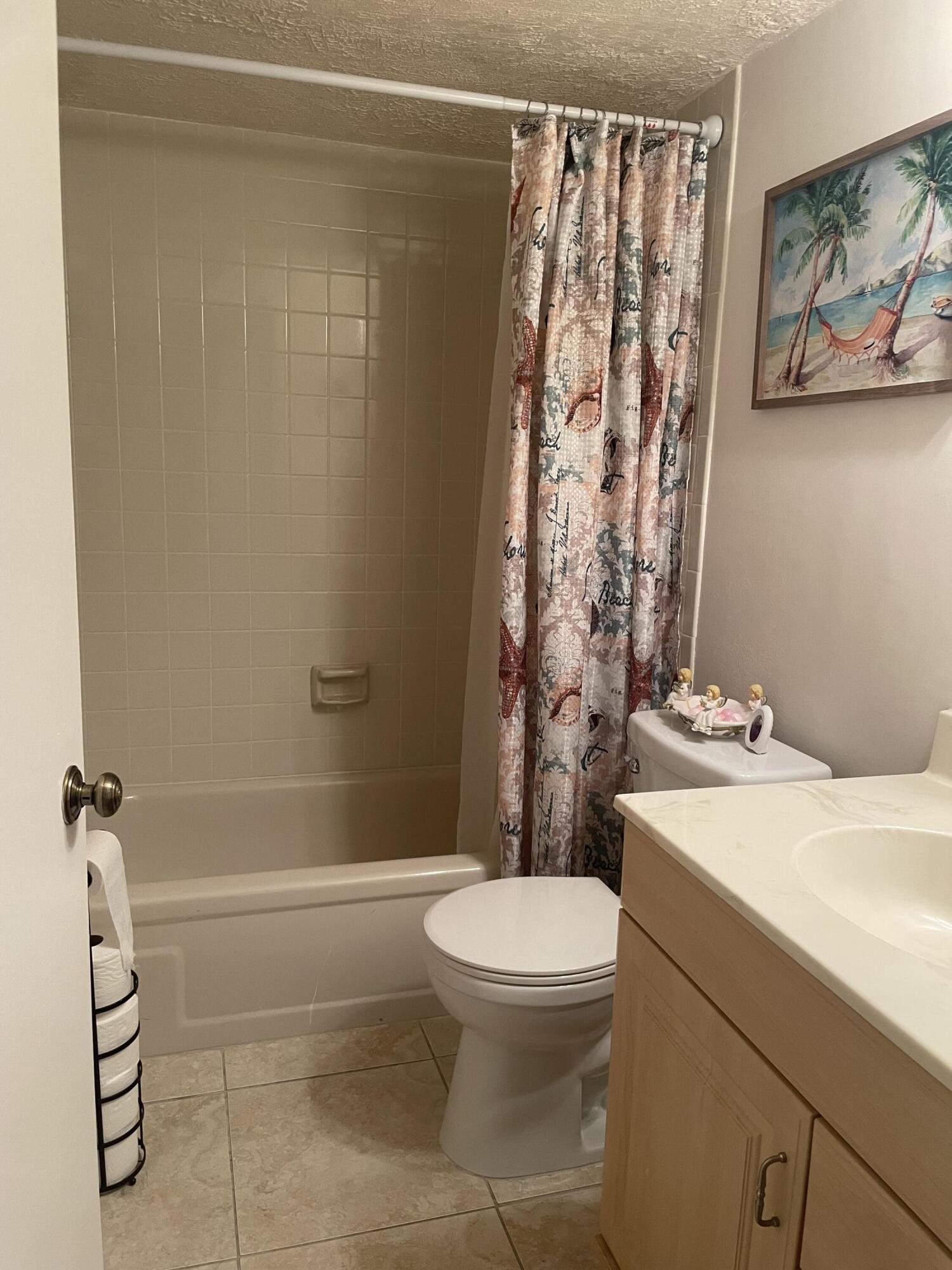 370 NW 76th Avenue 405