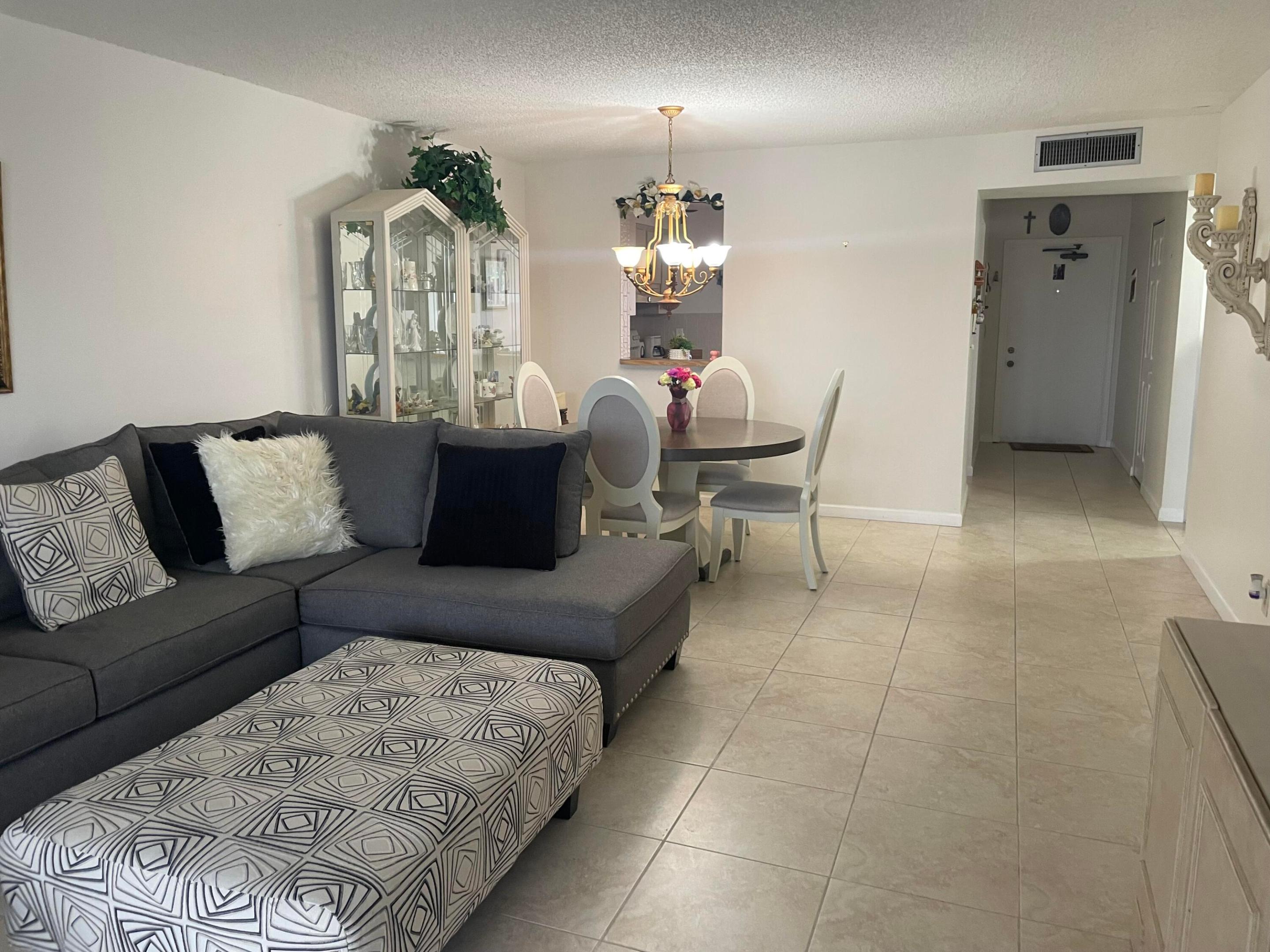 370 NW 76th Avenue 405