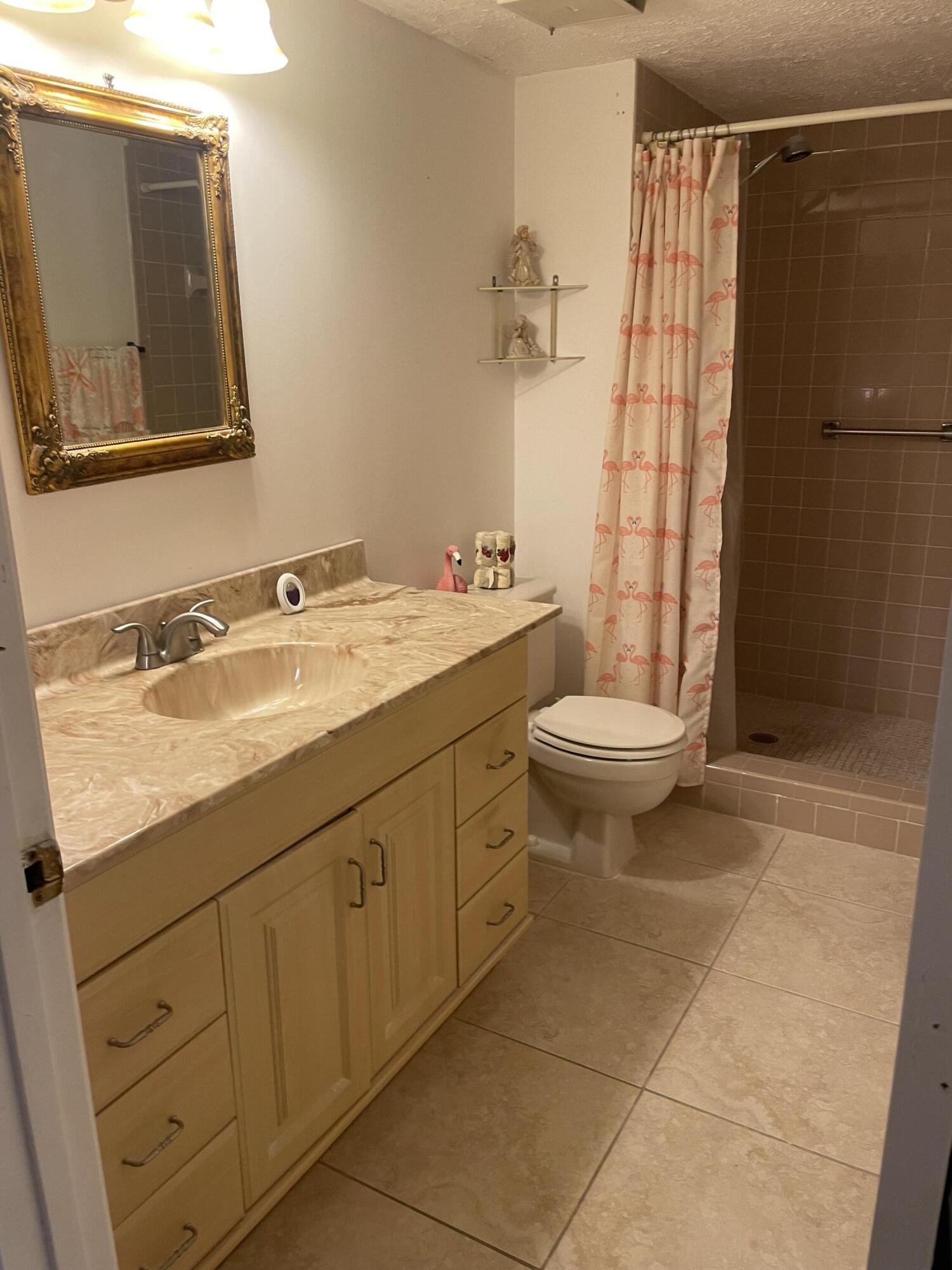 370 NW 76th Avenue 405