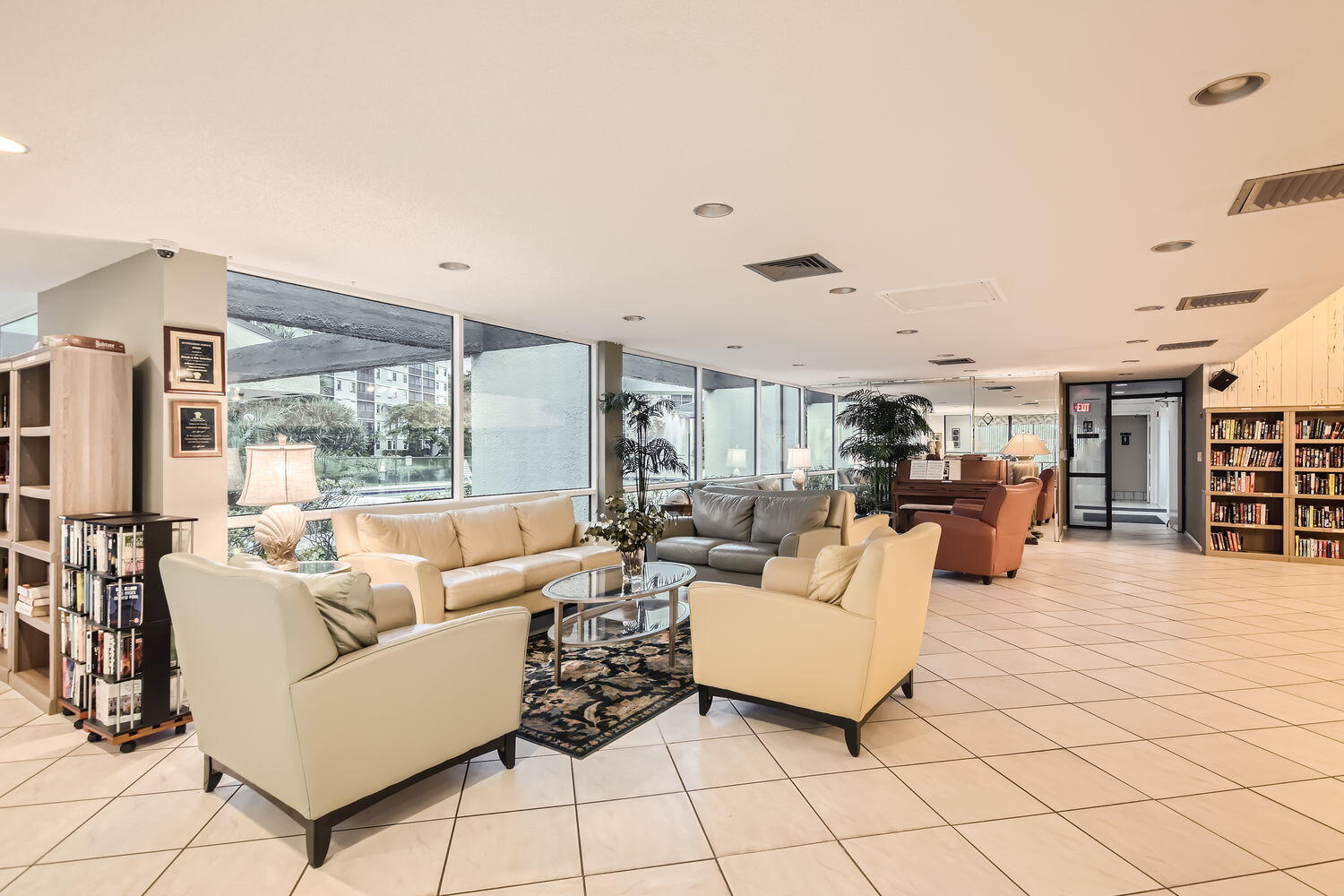 2238 N Cypress Bend Drive 302