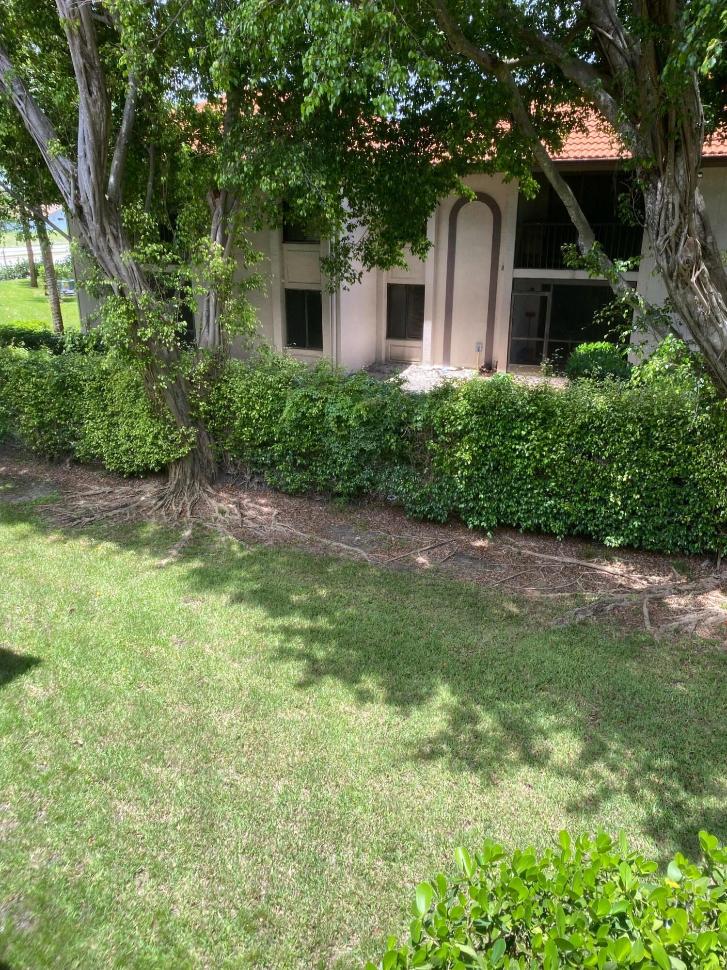 300 E Club Circle 205, Boca Raton Unit: 205