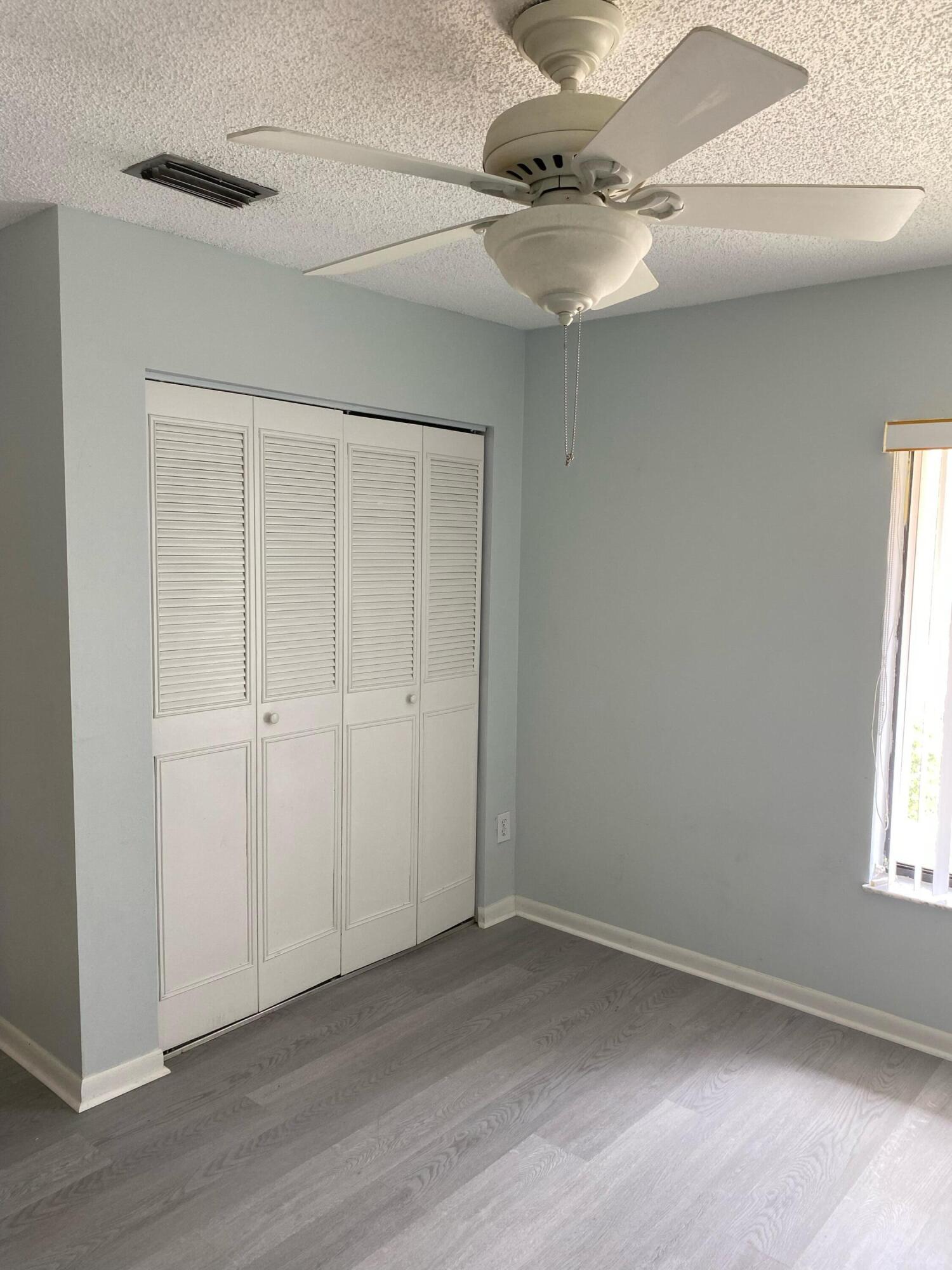 300 E Club Circle 205, Boca Raton Unit: 205