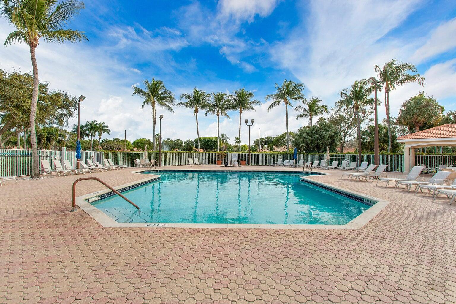 6114 Heliconia Road