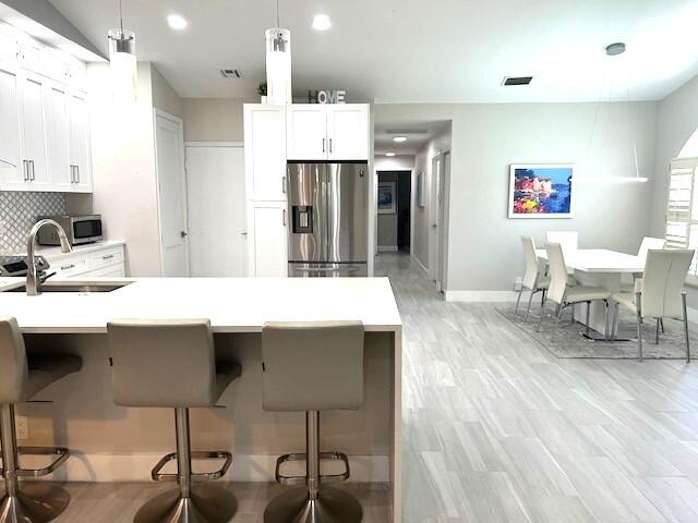 6114 Heliconia Road