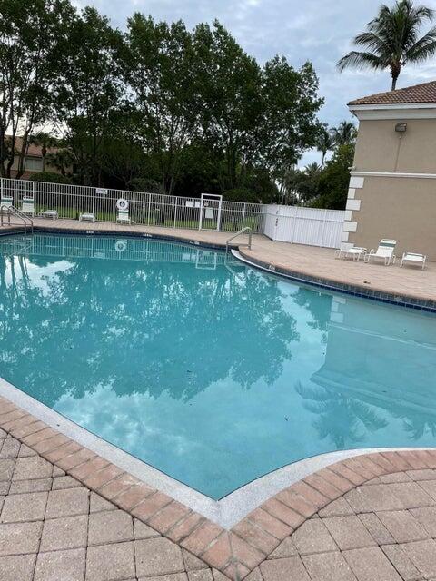 6952 Crooked Fence Drive