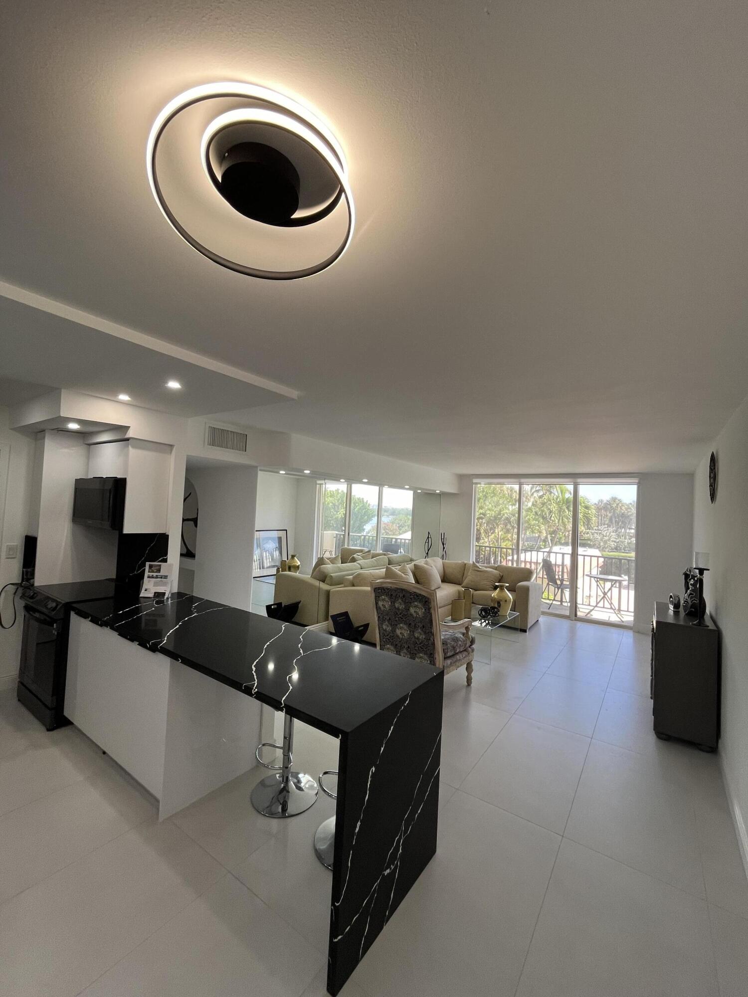 2121 N Ocean Boulevard 207