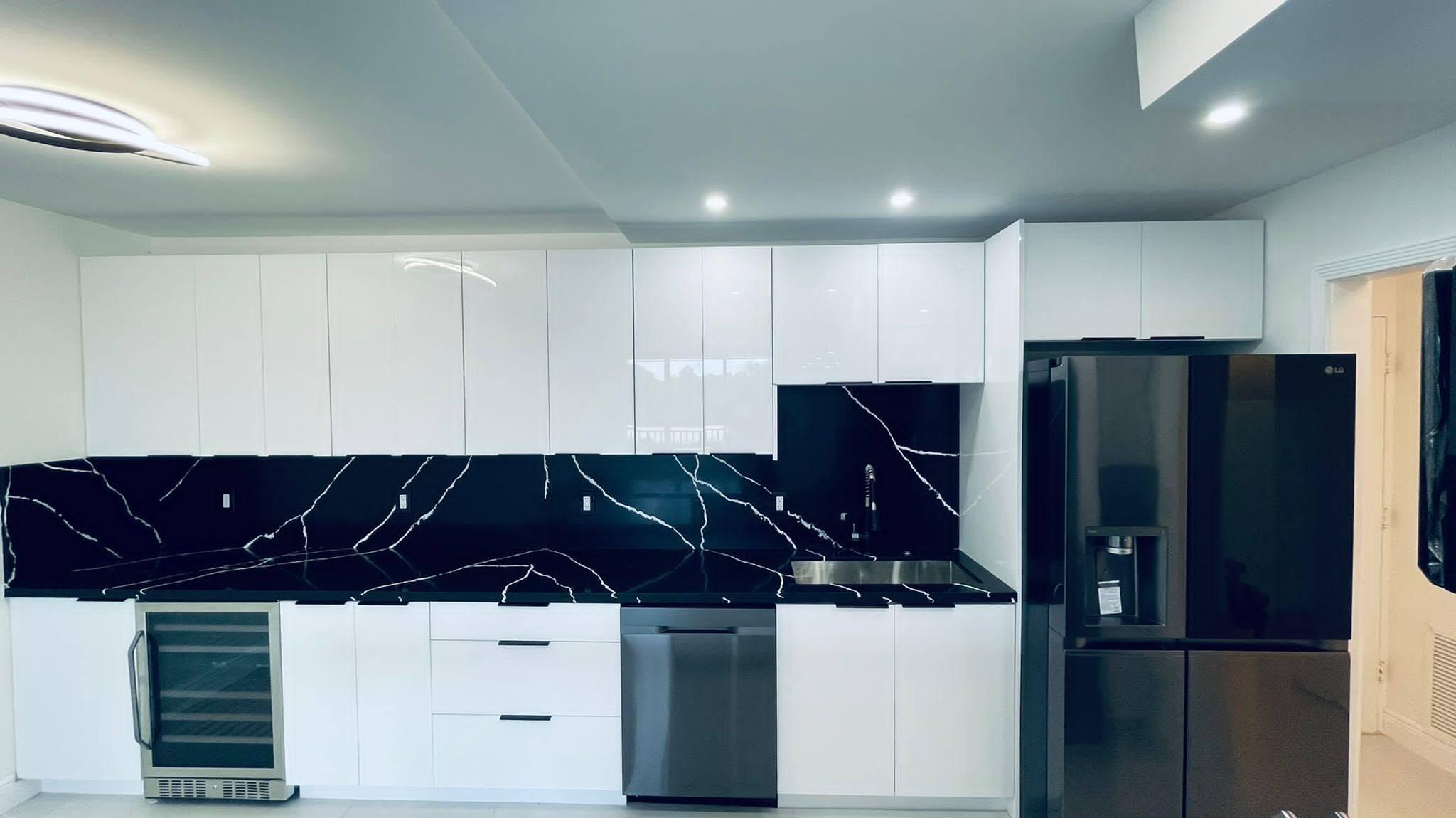 2121 N Ocean Boulevard 207