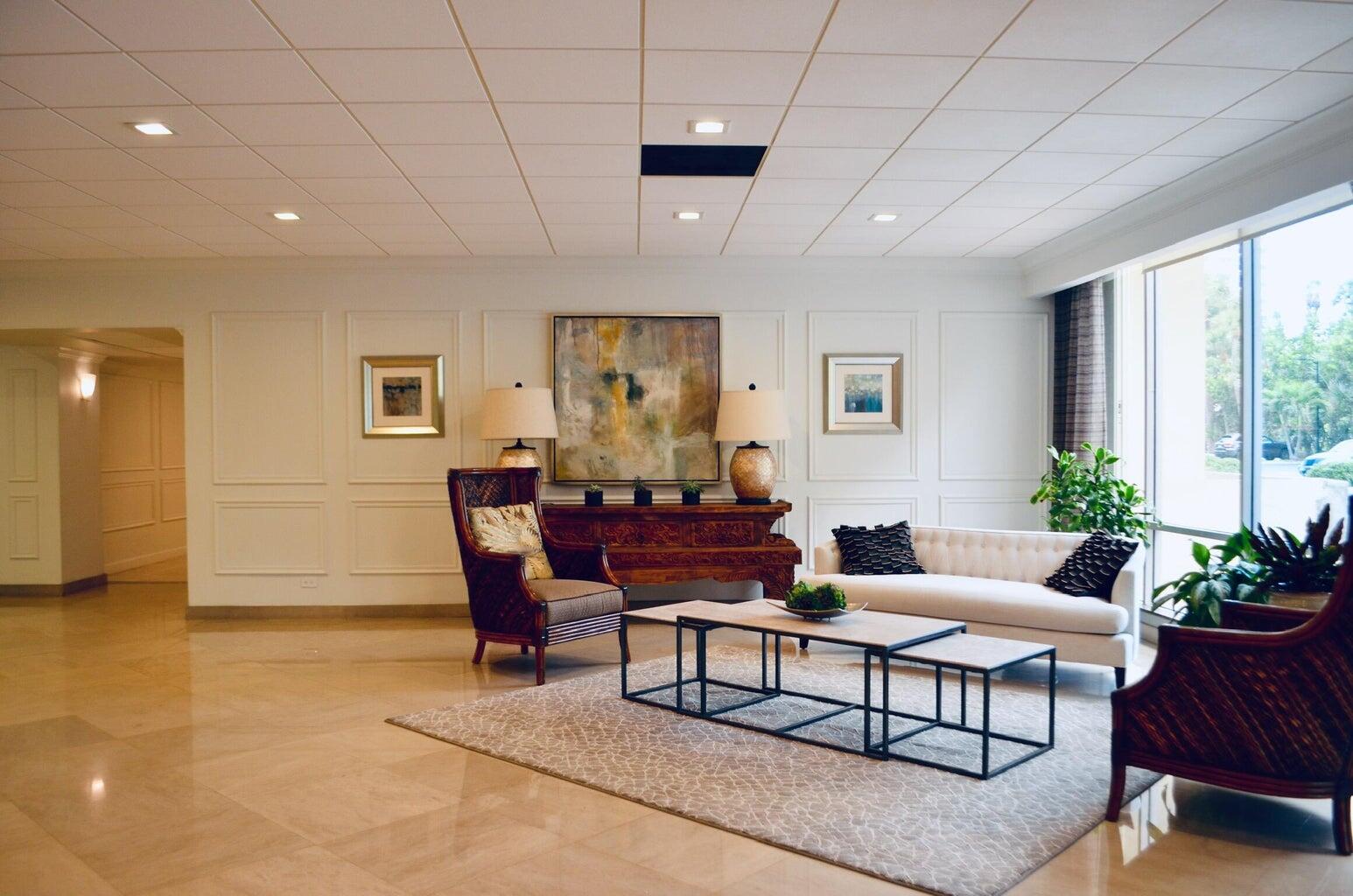 2121 N Ocean Boulevard 207