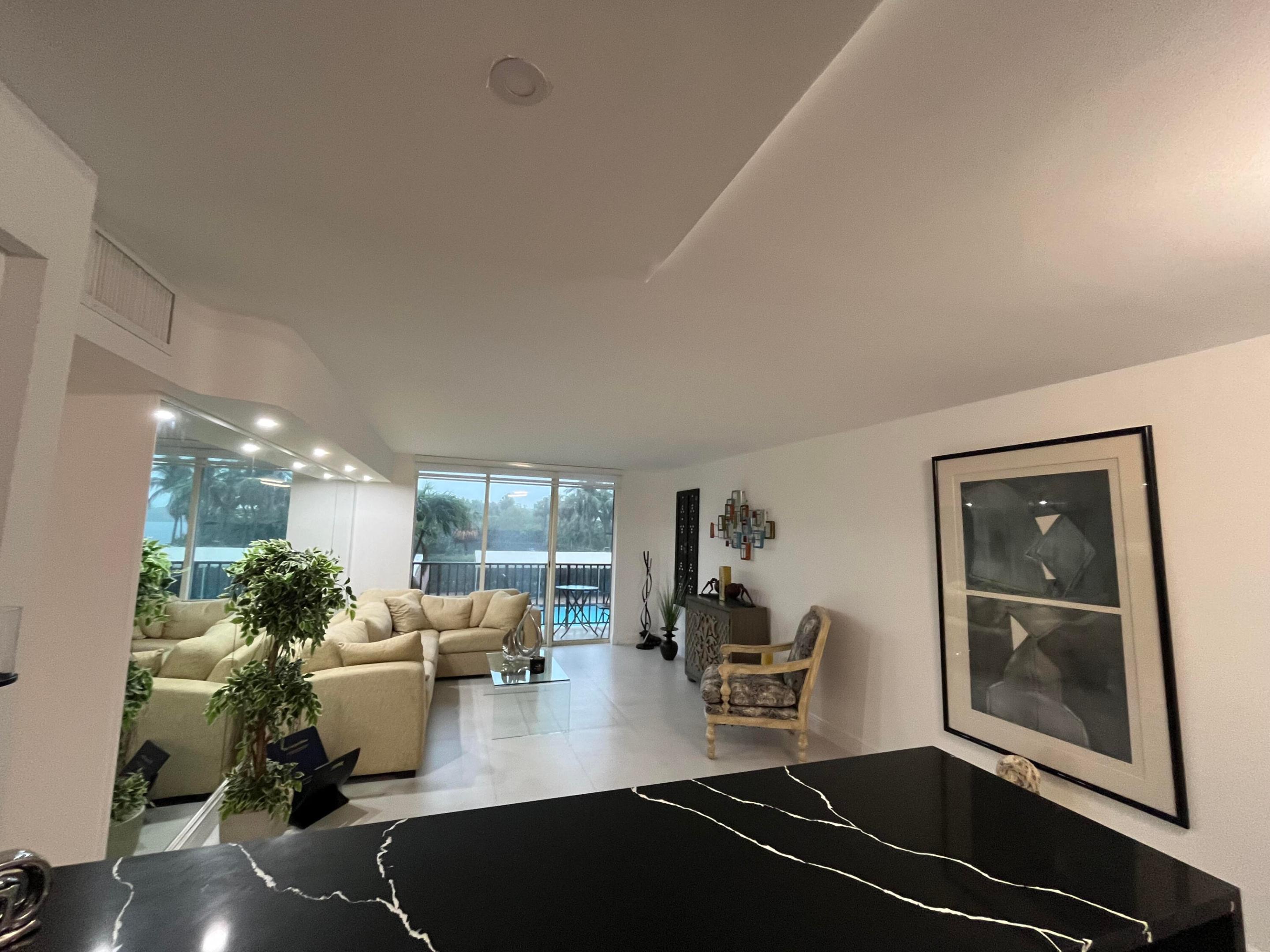 2121 N Ocean Boulevard 207