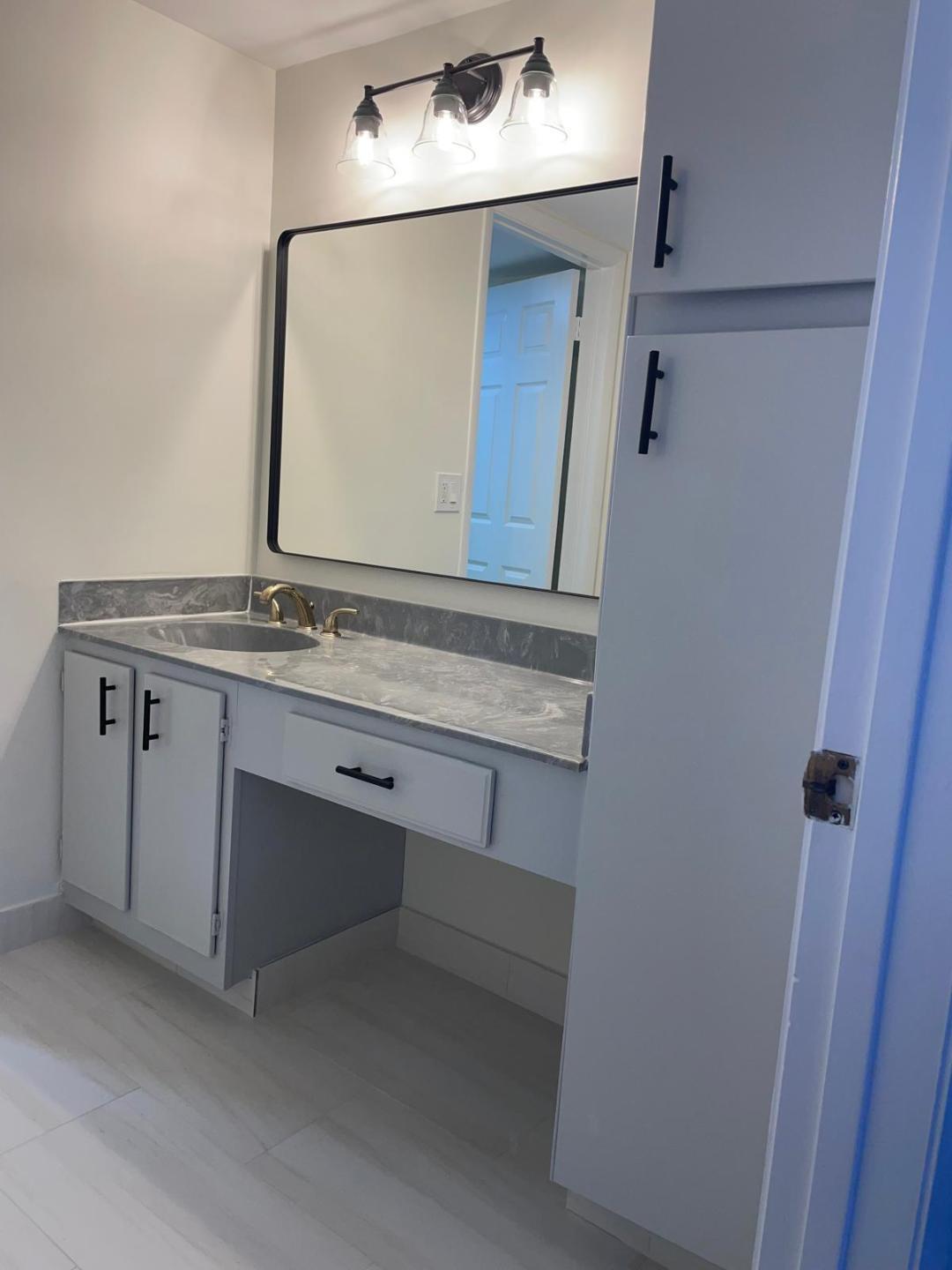 21938 Remsen Terrace 201