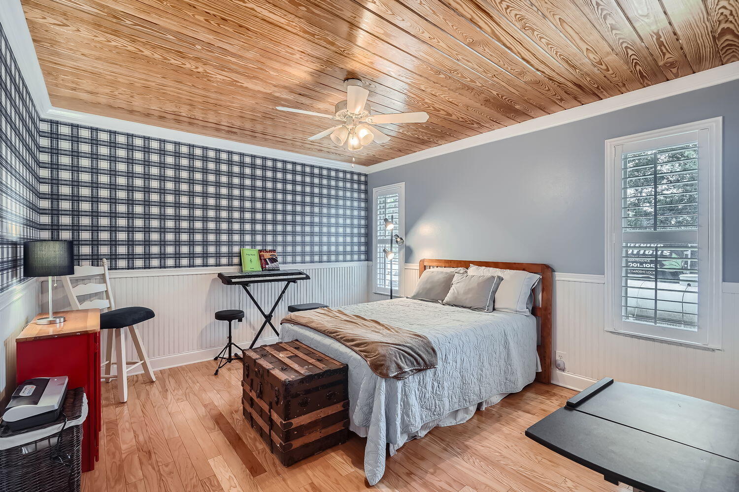 3055 161st Terrace N