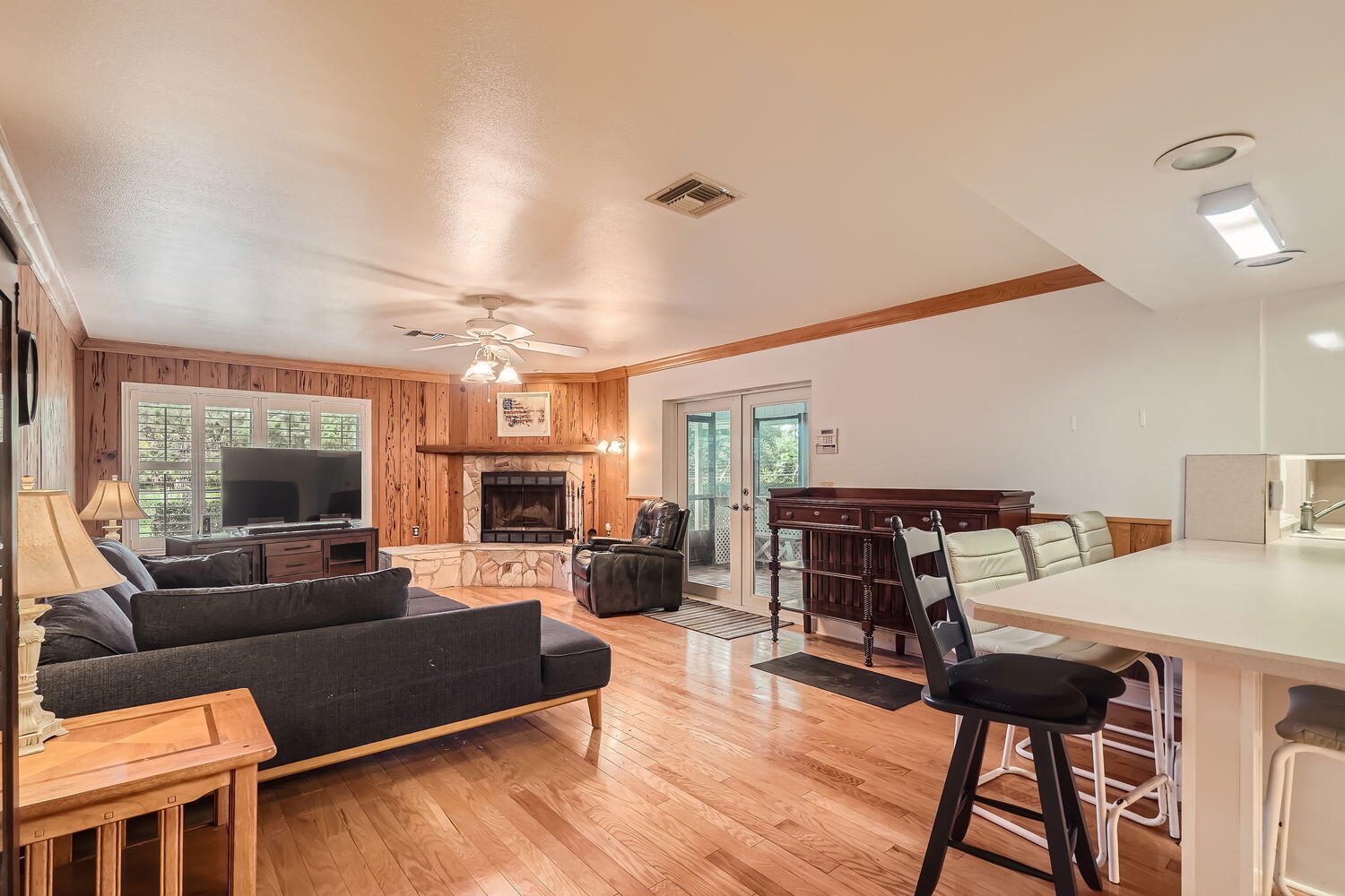 3055 161st Terrace N