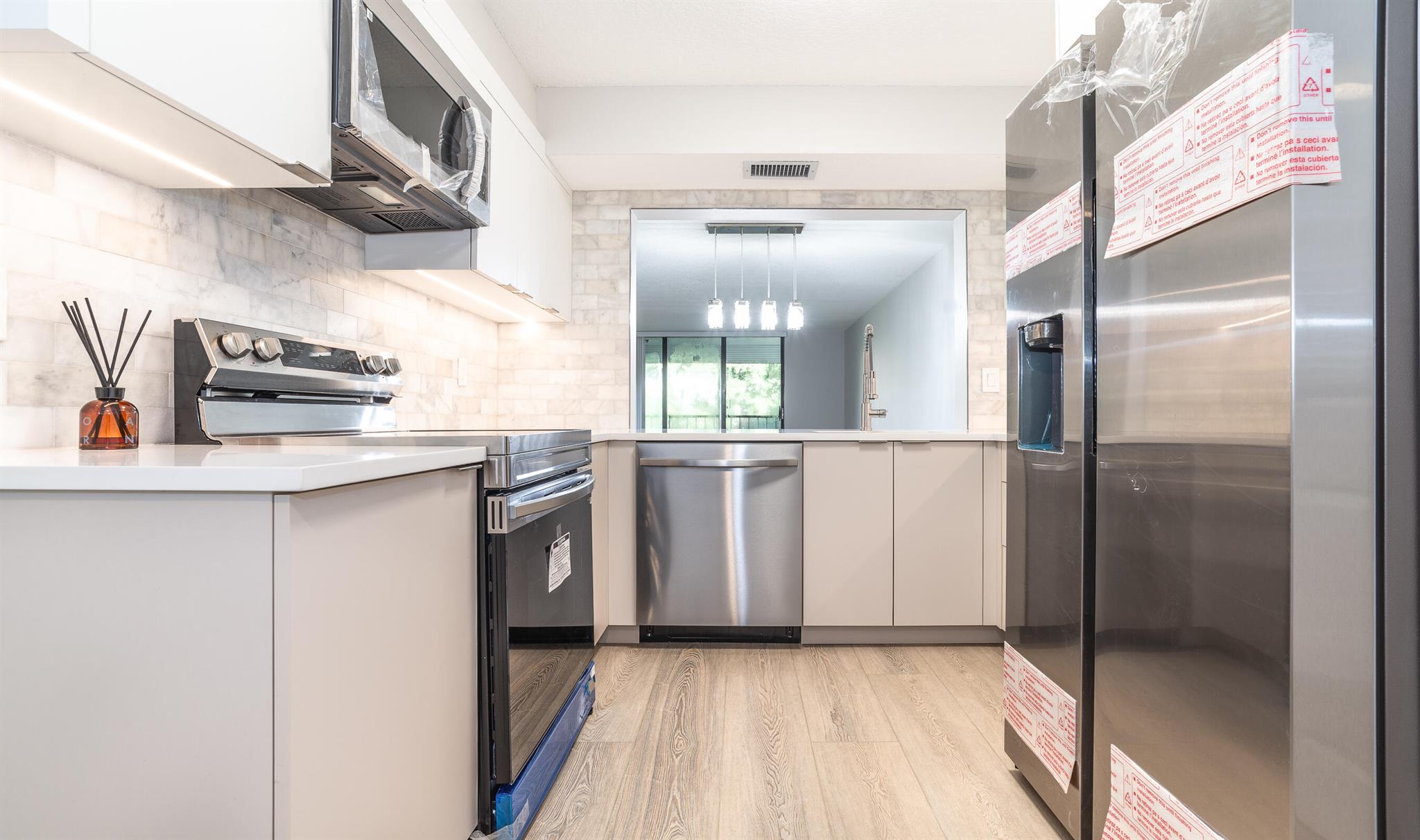 1850 Homewood Boulevard 216