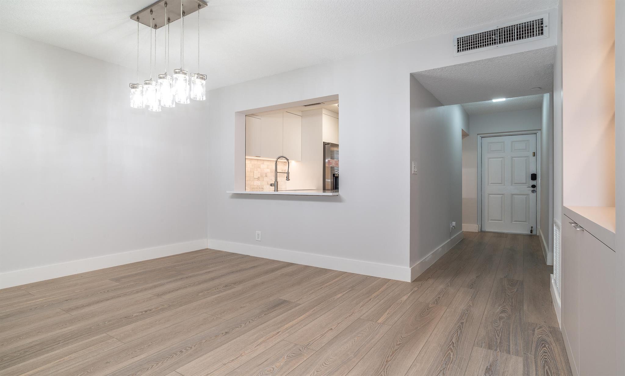 1850 Homewood Boulevard 216