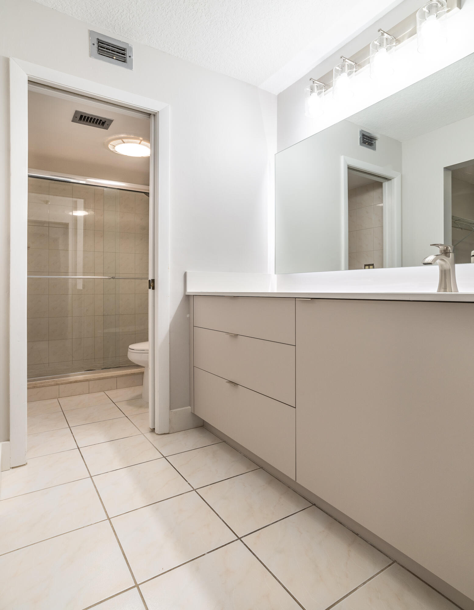 1850 Homewood Boulevard 216