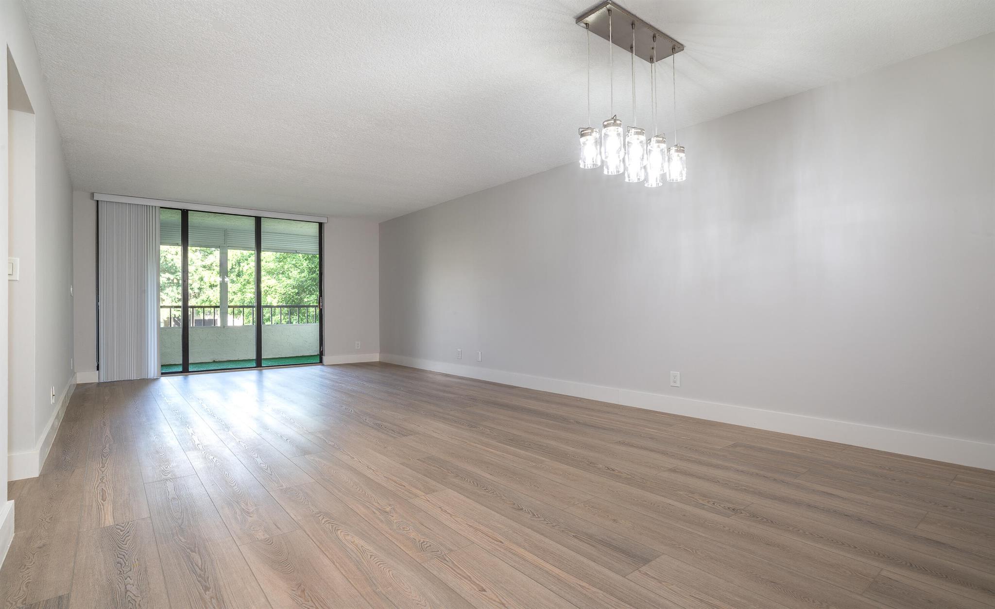 1850 Homewood Boulevard 216