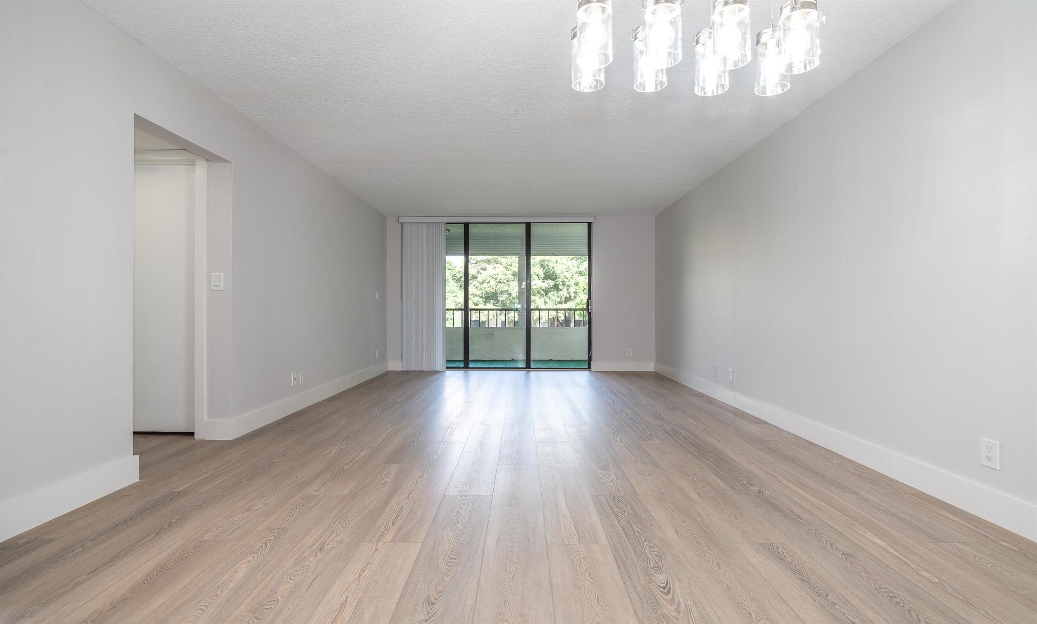 1850 Homewood Boulevard 216