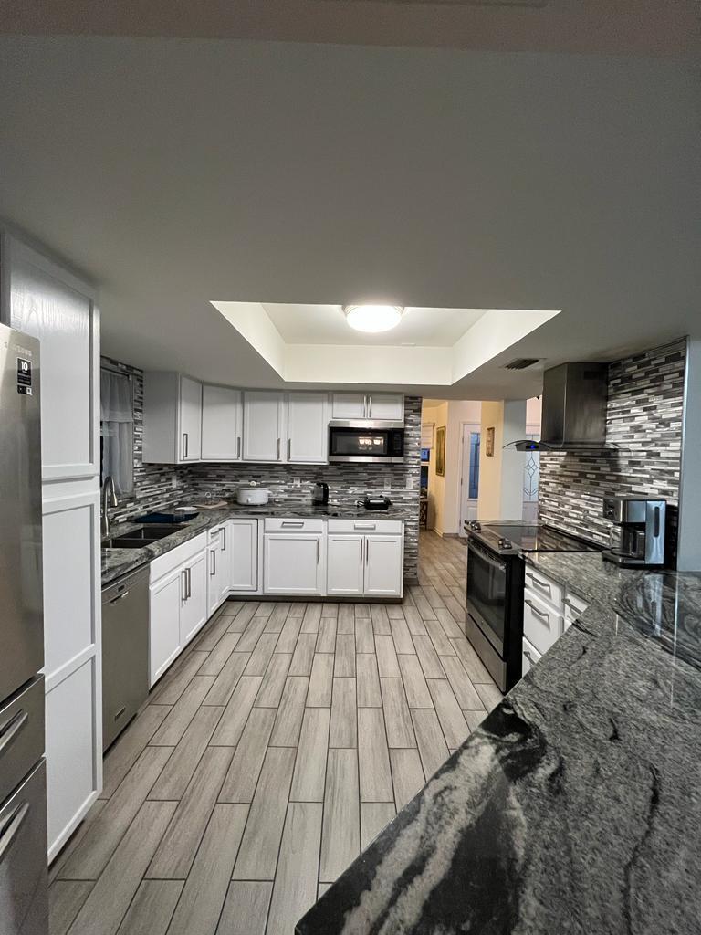 10410 Islander Drive