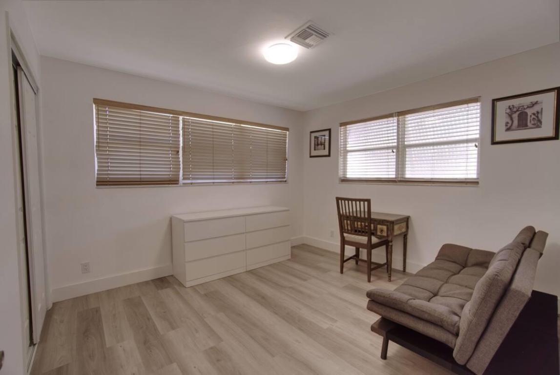 3811 NE 22nd Way, Lighthouse Point