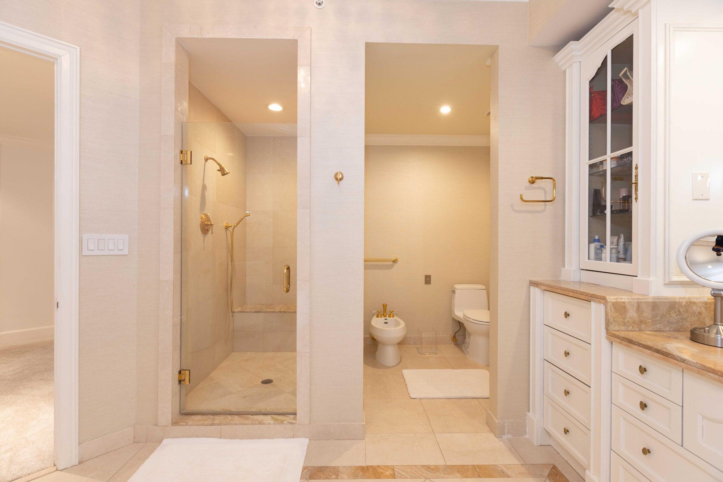 500 SE 5th Avenue 402s
