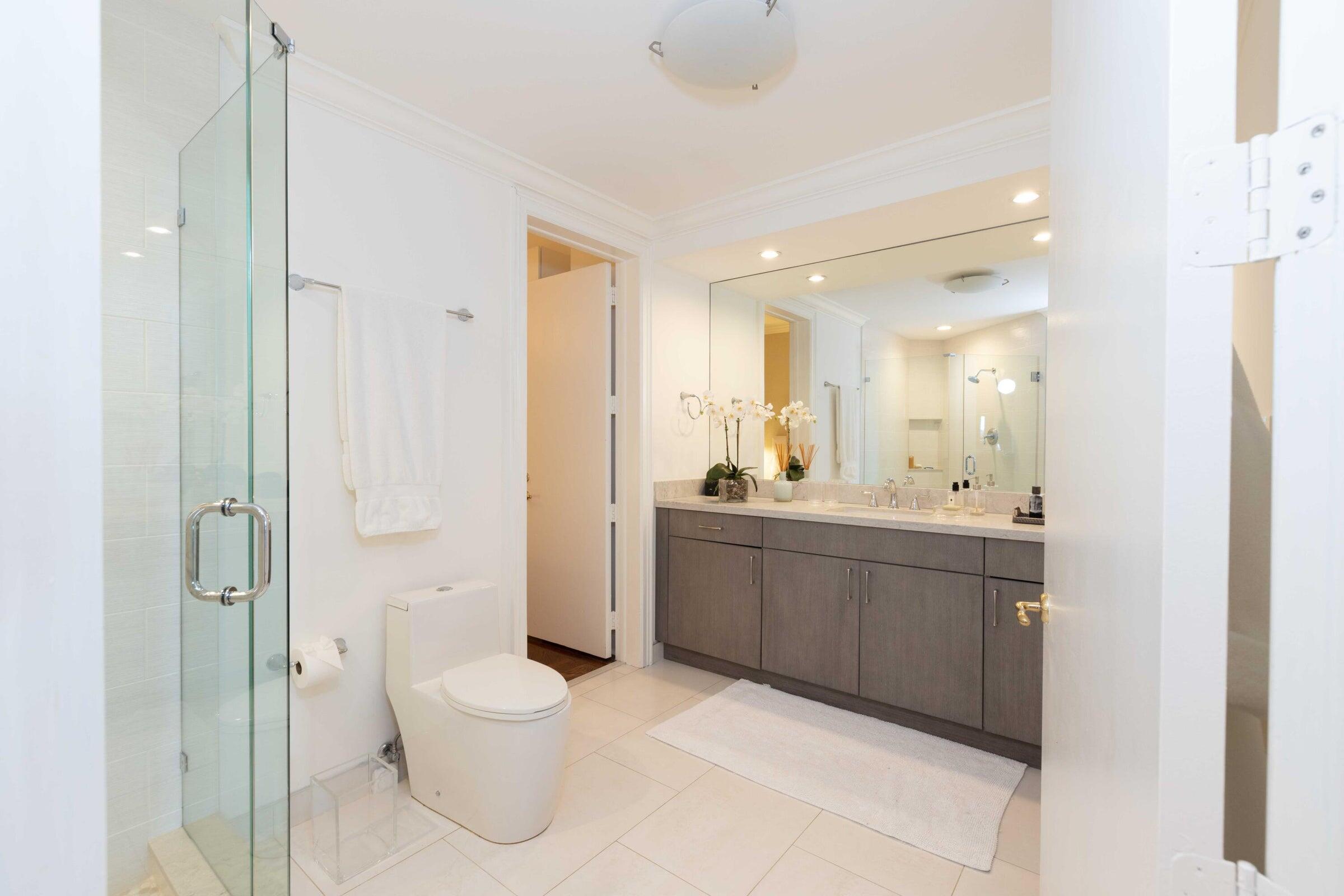500 SE 5th Avenue 402s