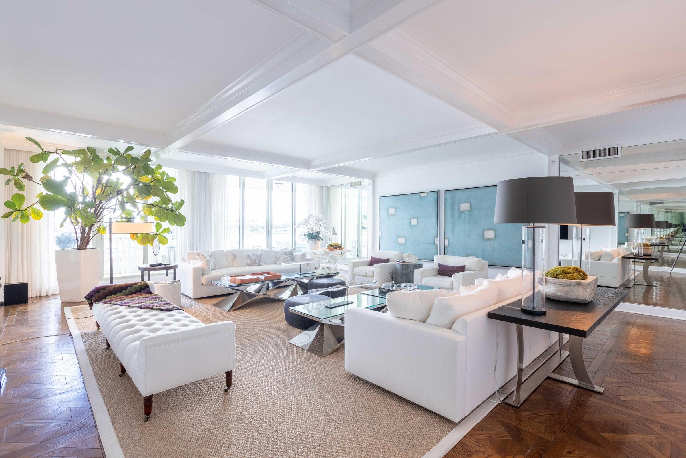 500 SE 5th Avenue 402s