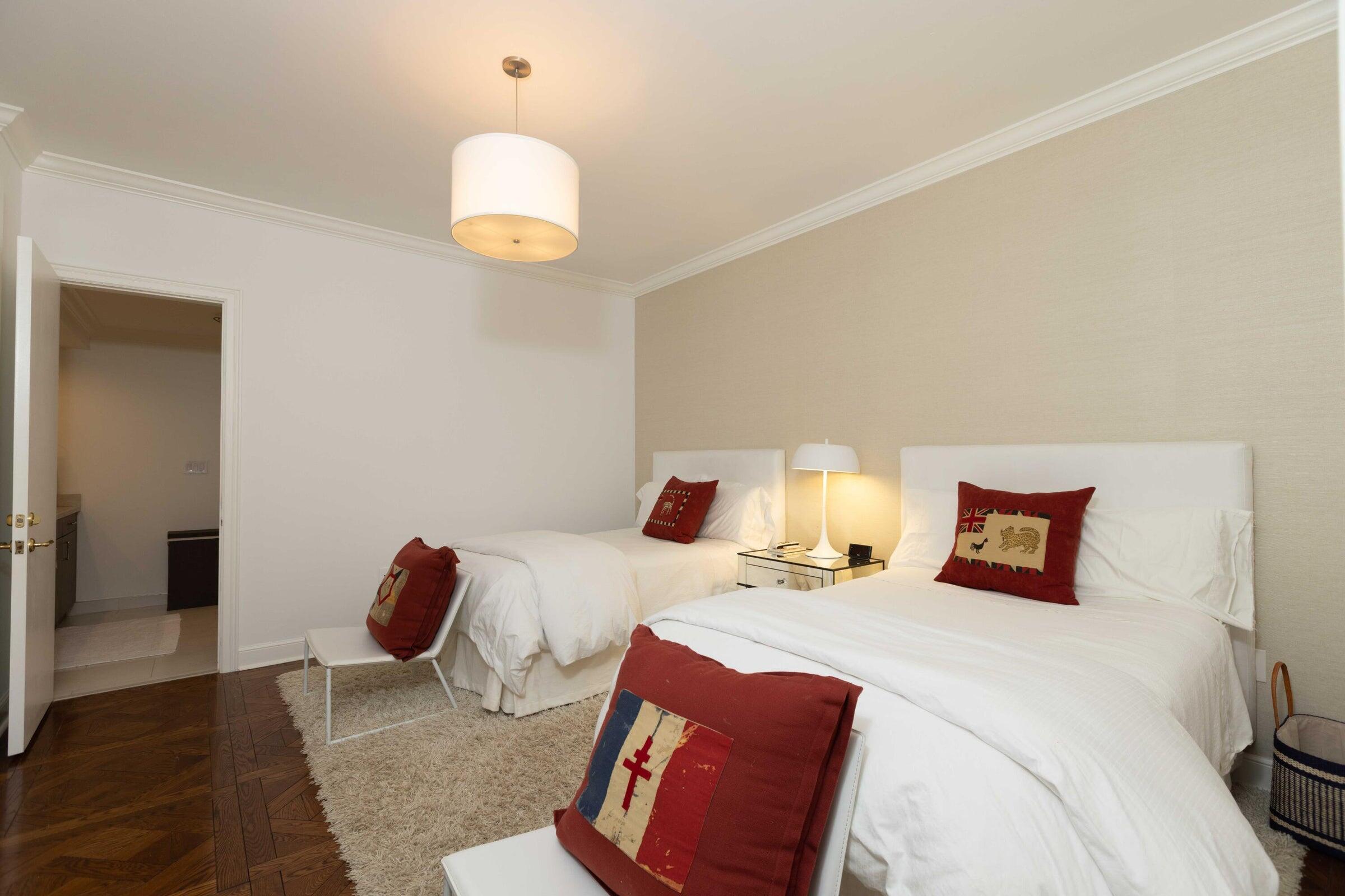 500 SE 5th Avenue 402s