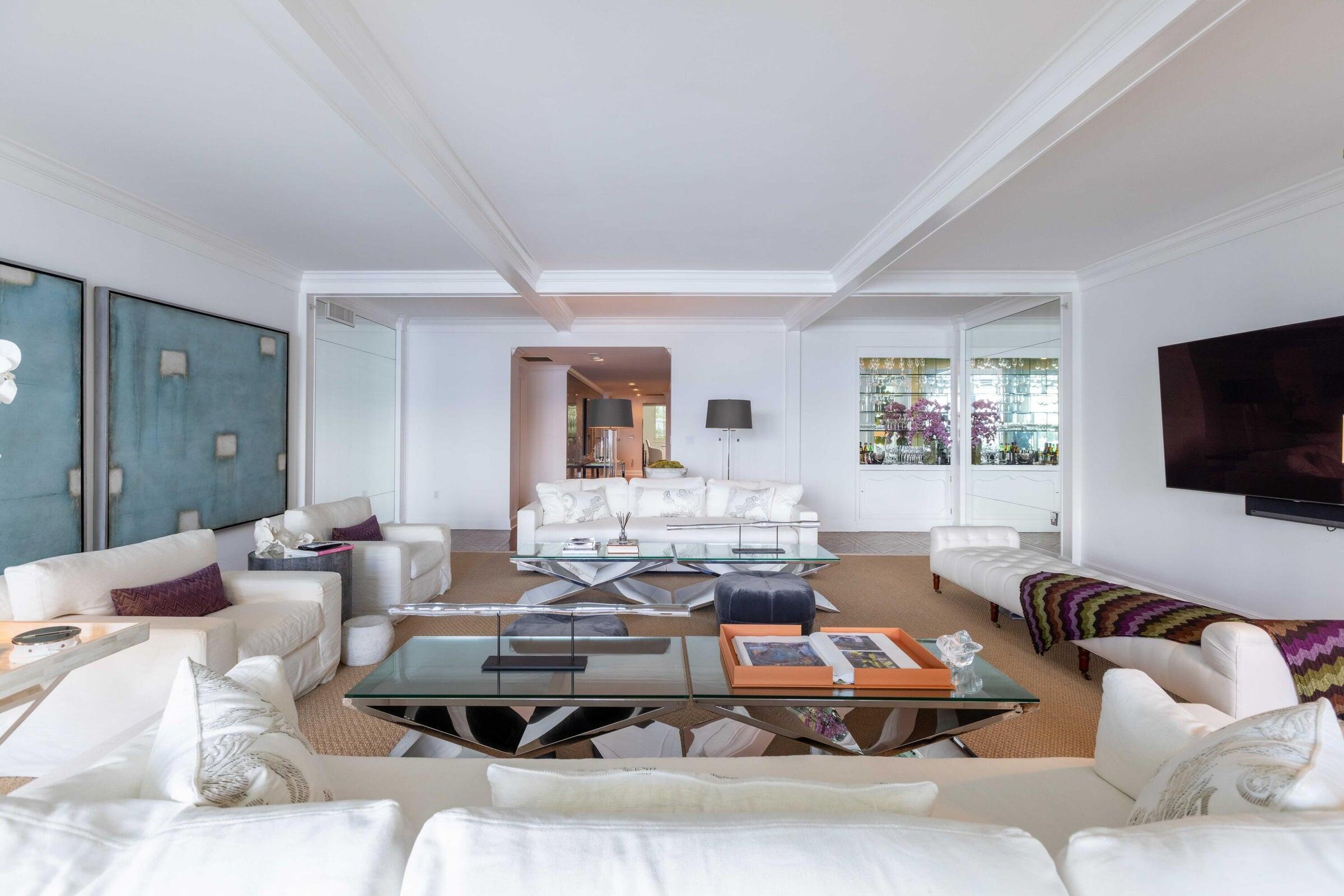 500 SE 5th Avenue 402s