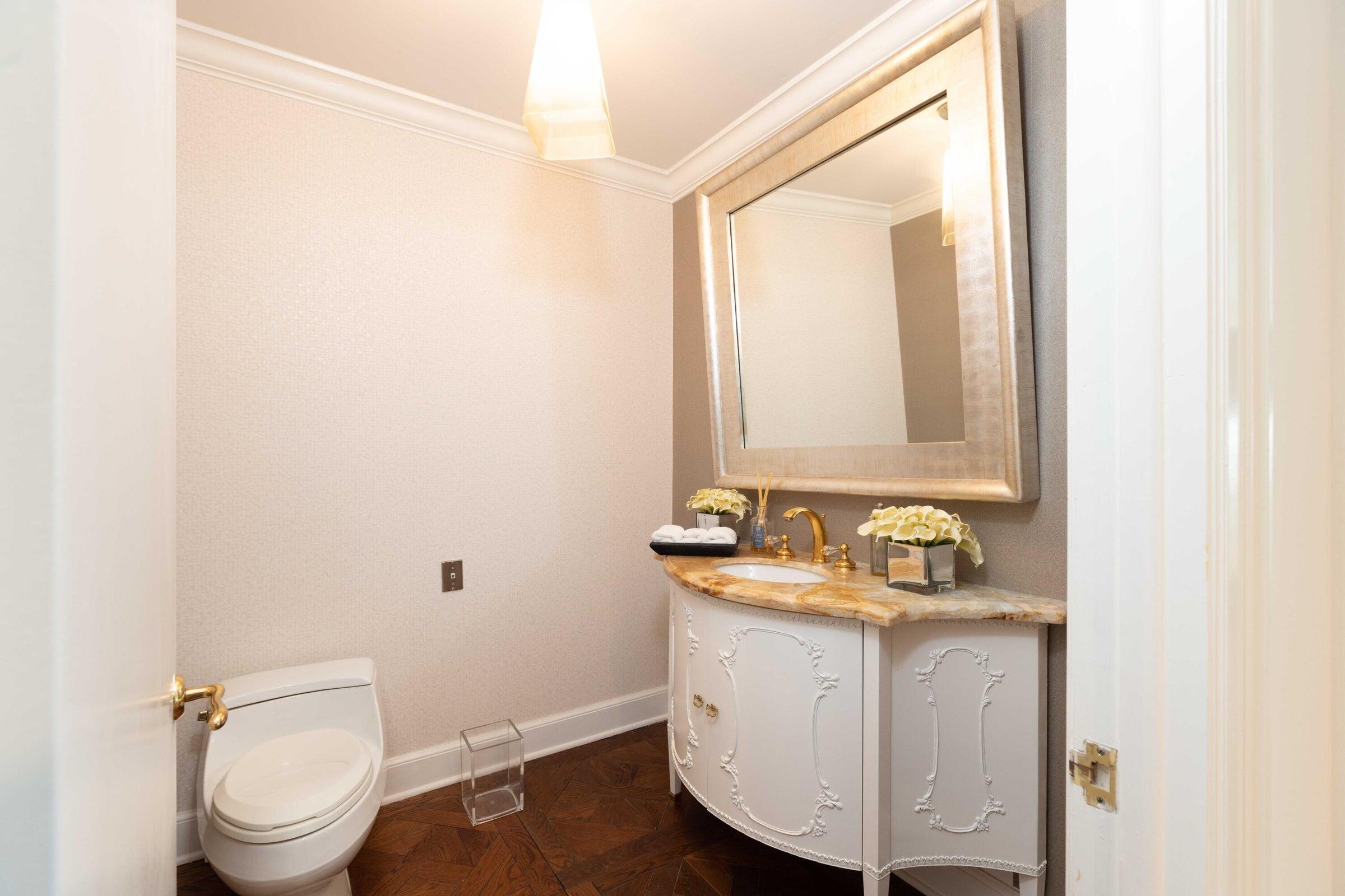 500 SE 5th Avenue 402s