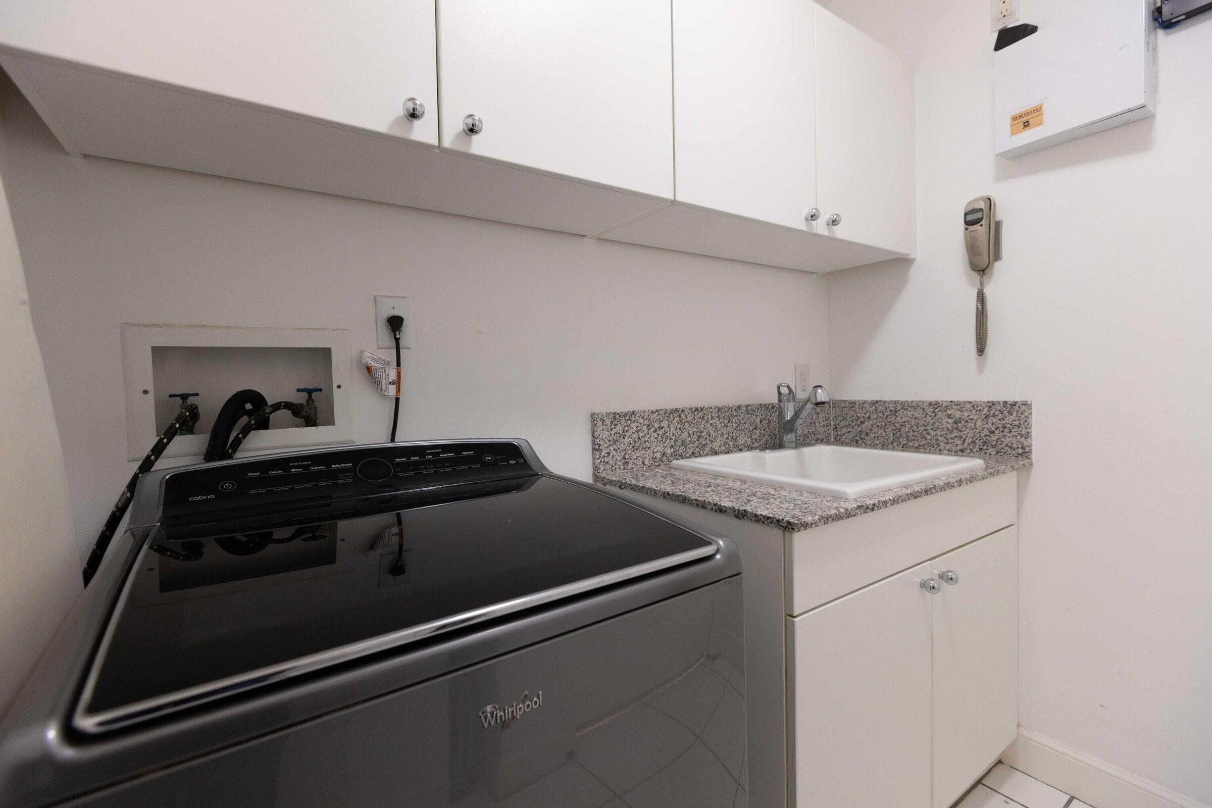 500 SE 5th Avenue 402s