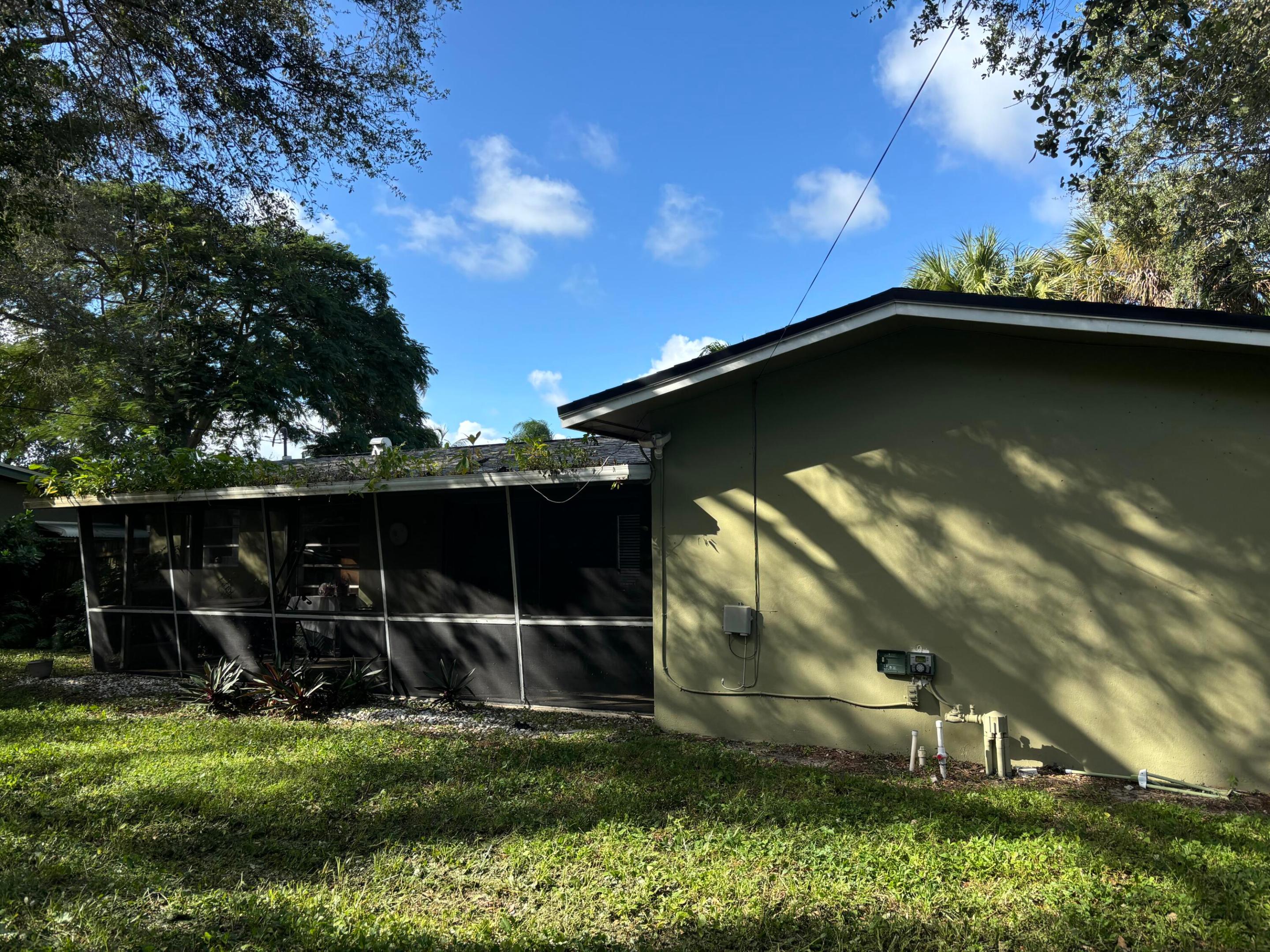 1228 NW 4th Street